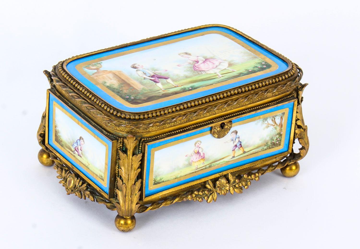 Antique French Sevres Porcelain and Ormolu Jewellery Casket, 19th Century 11