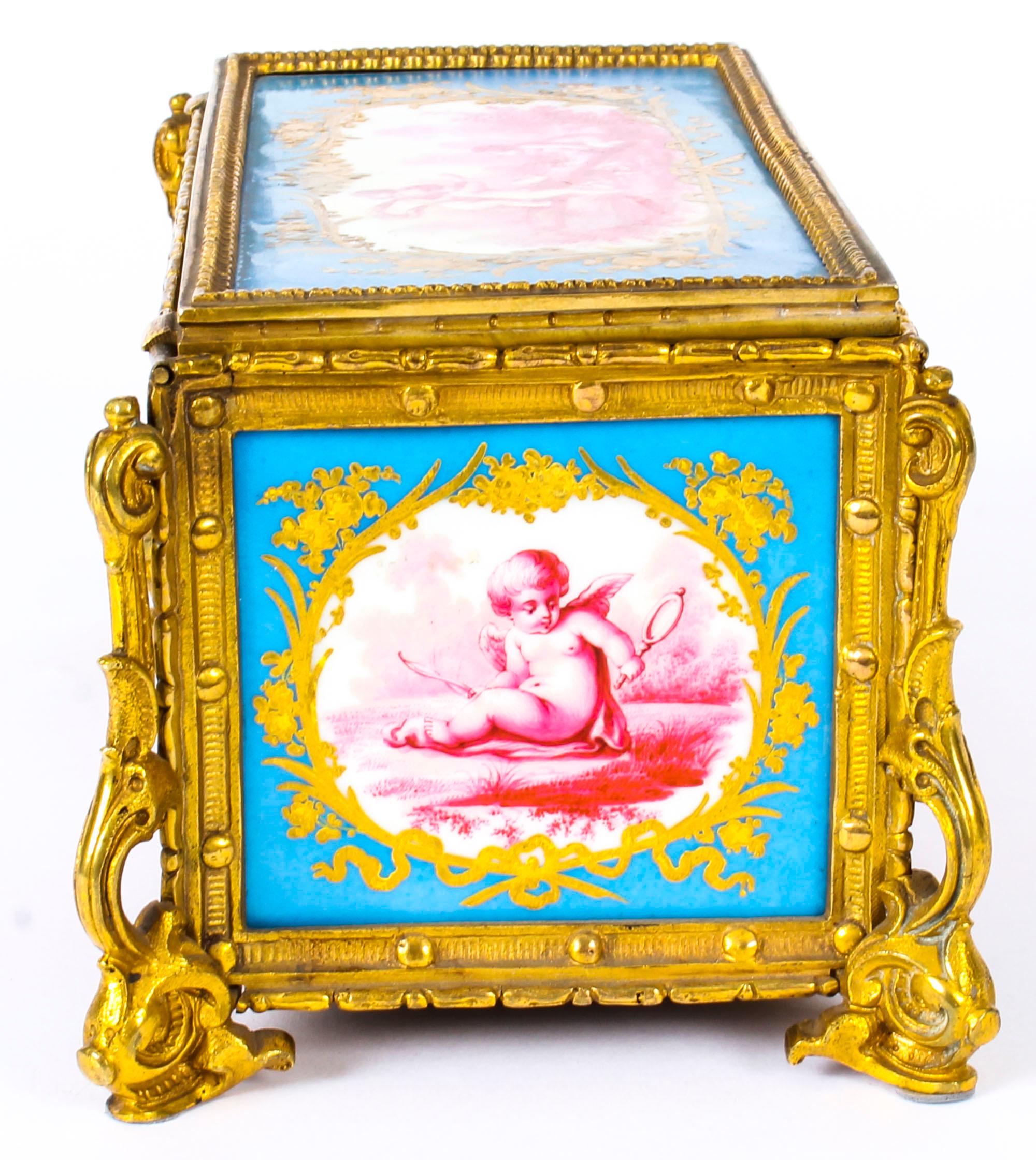 Antique French Sevres Porcelain and Ormolu Jewelry Casket, 19th Century For Sale 4