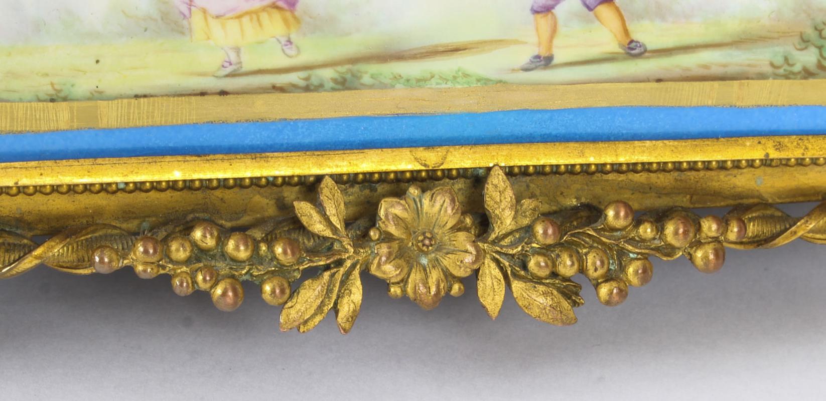 Antique French Sevres Porcelain and Ormolu Jewellery Casket 19th Century  For Sale 1