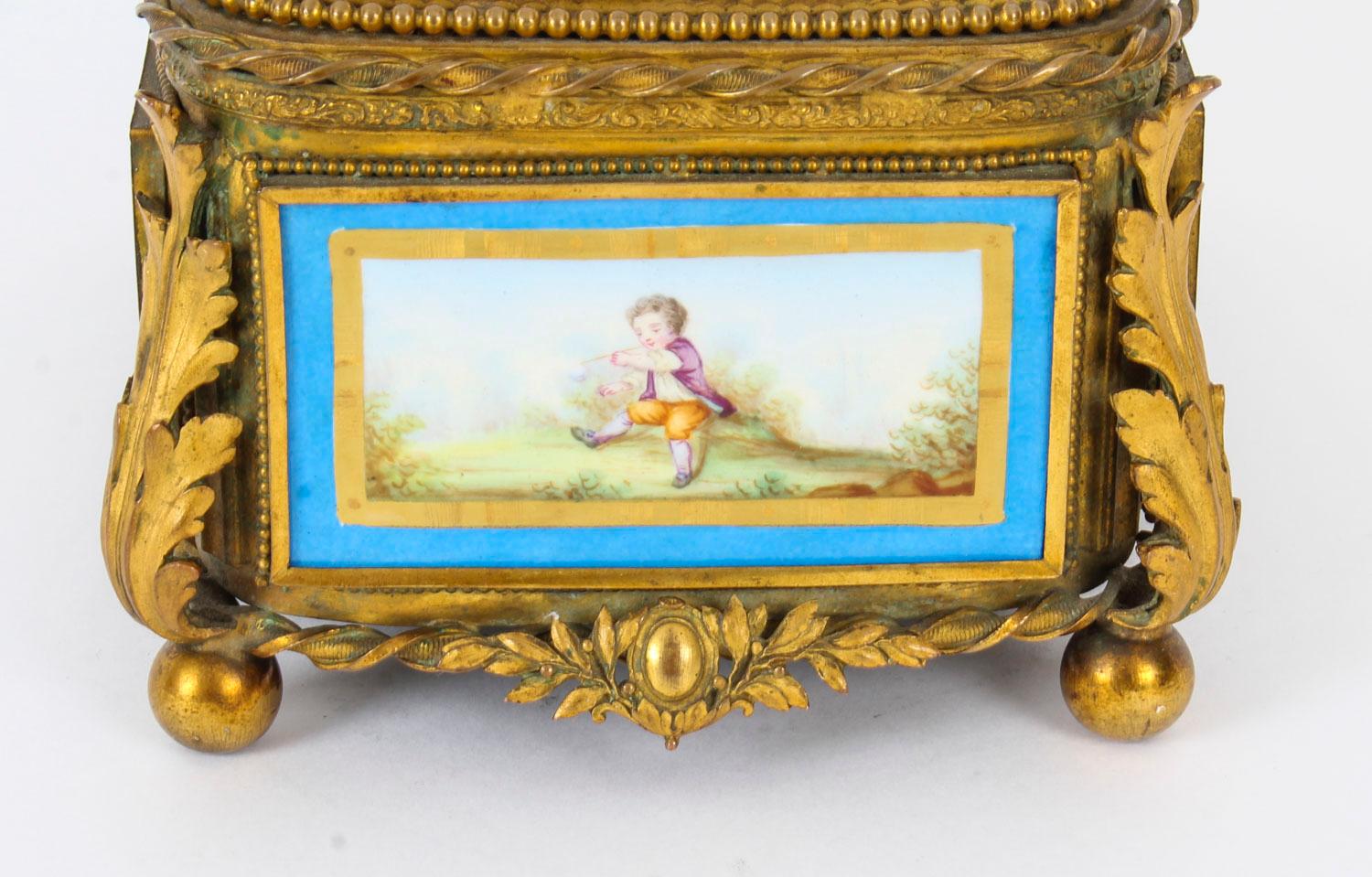Antique French Sevres Porcelain and Ormolu Jewellery Casket 19th Century  For Sale 2