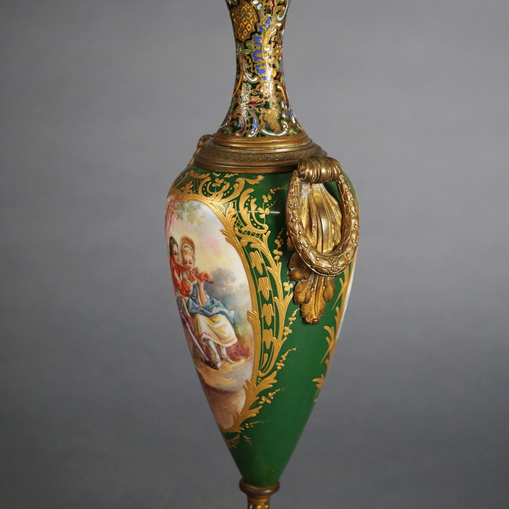 Antique French Sevrés Porcelana y Retrato Esmaltado Urna con Base de Mármol c1890 2
