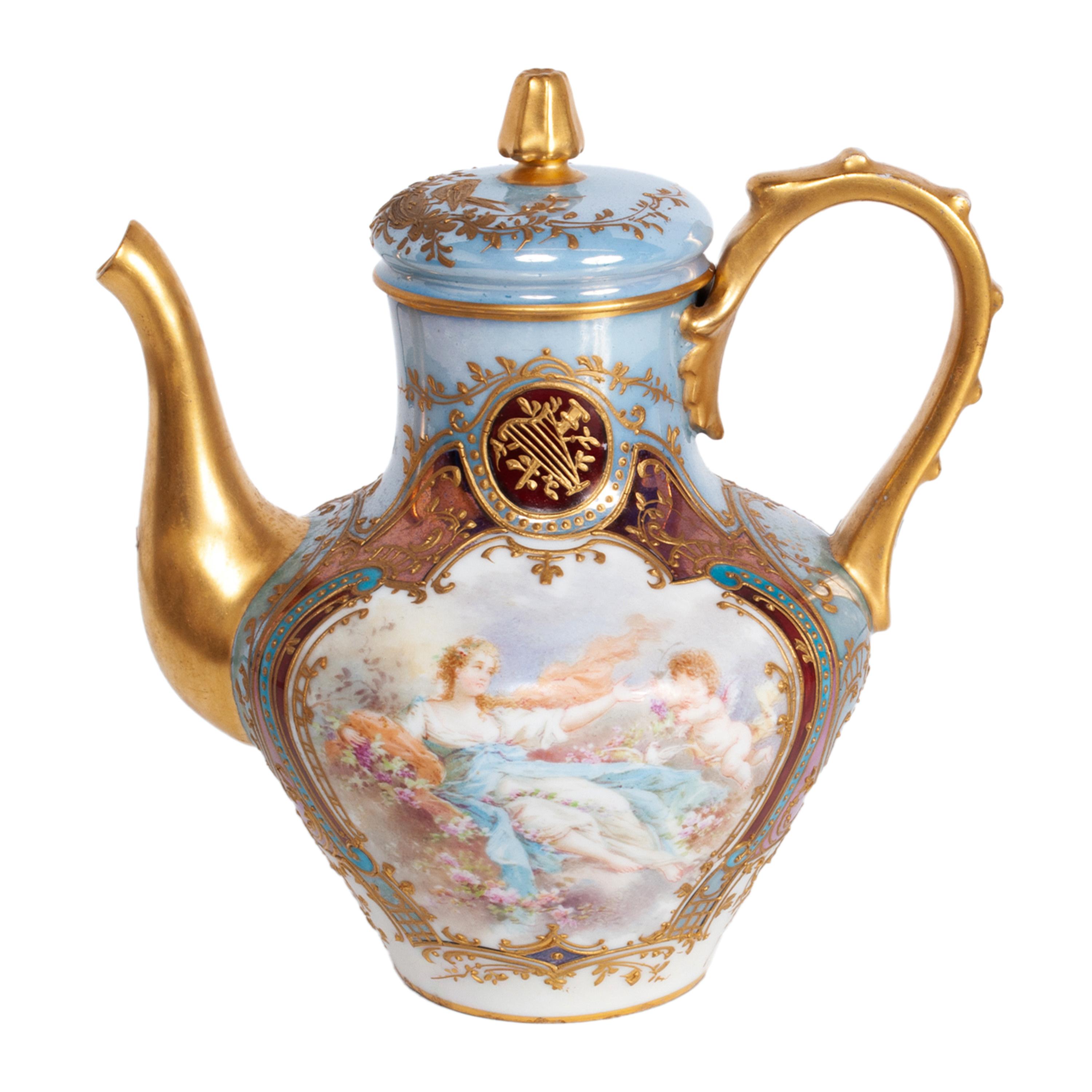 Antique French Sèvres Porcelain Neoclassical 8 Piece Tete-A-Tete Tea Set 1900 In condizioni buone in vendita a Portland, OR