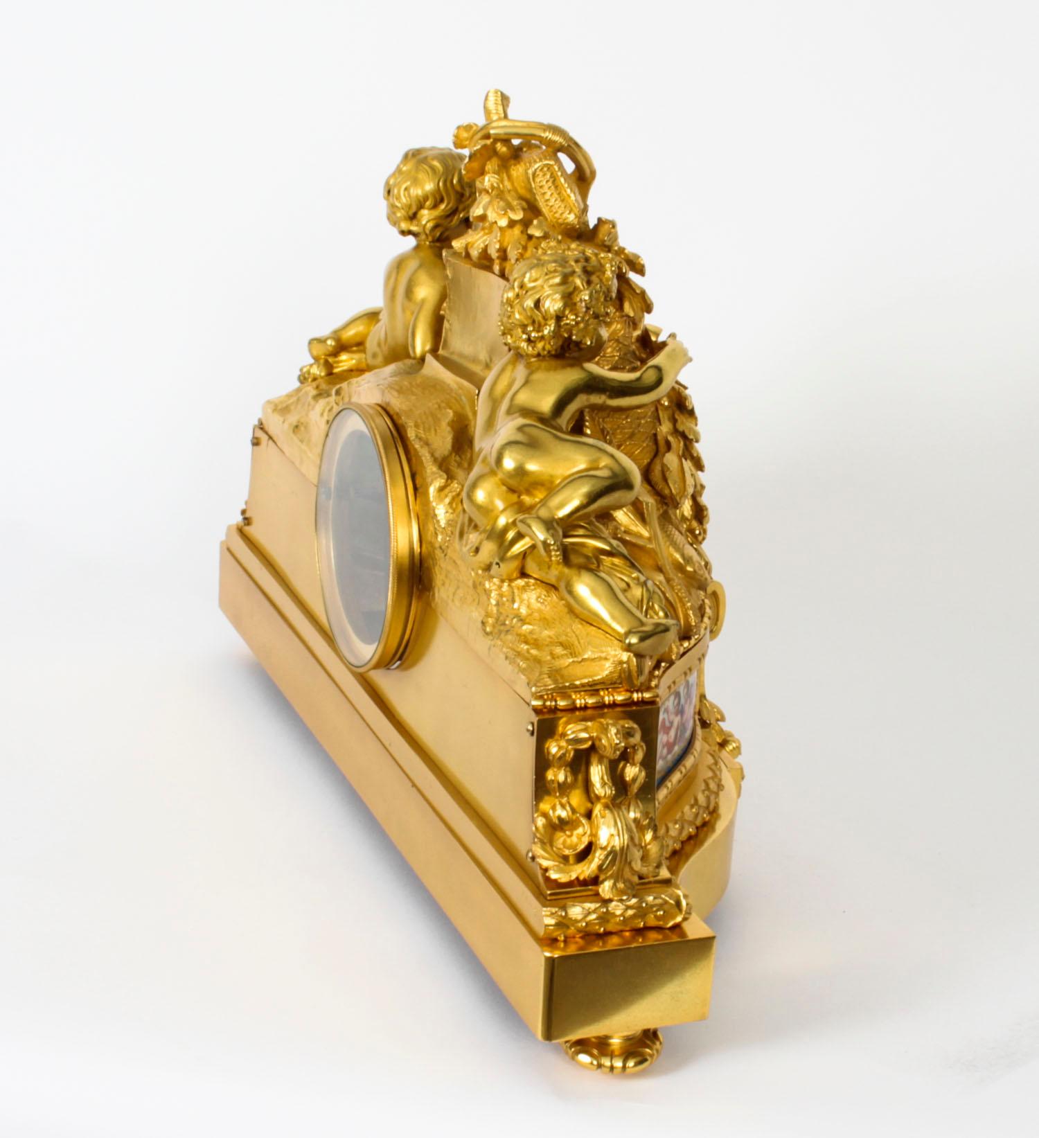 Antike französische Sevres-Porzellan-Goldbronze-Uhr von Raingo Freres, 19. Jahrhundert im Angebot 10