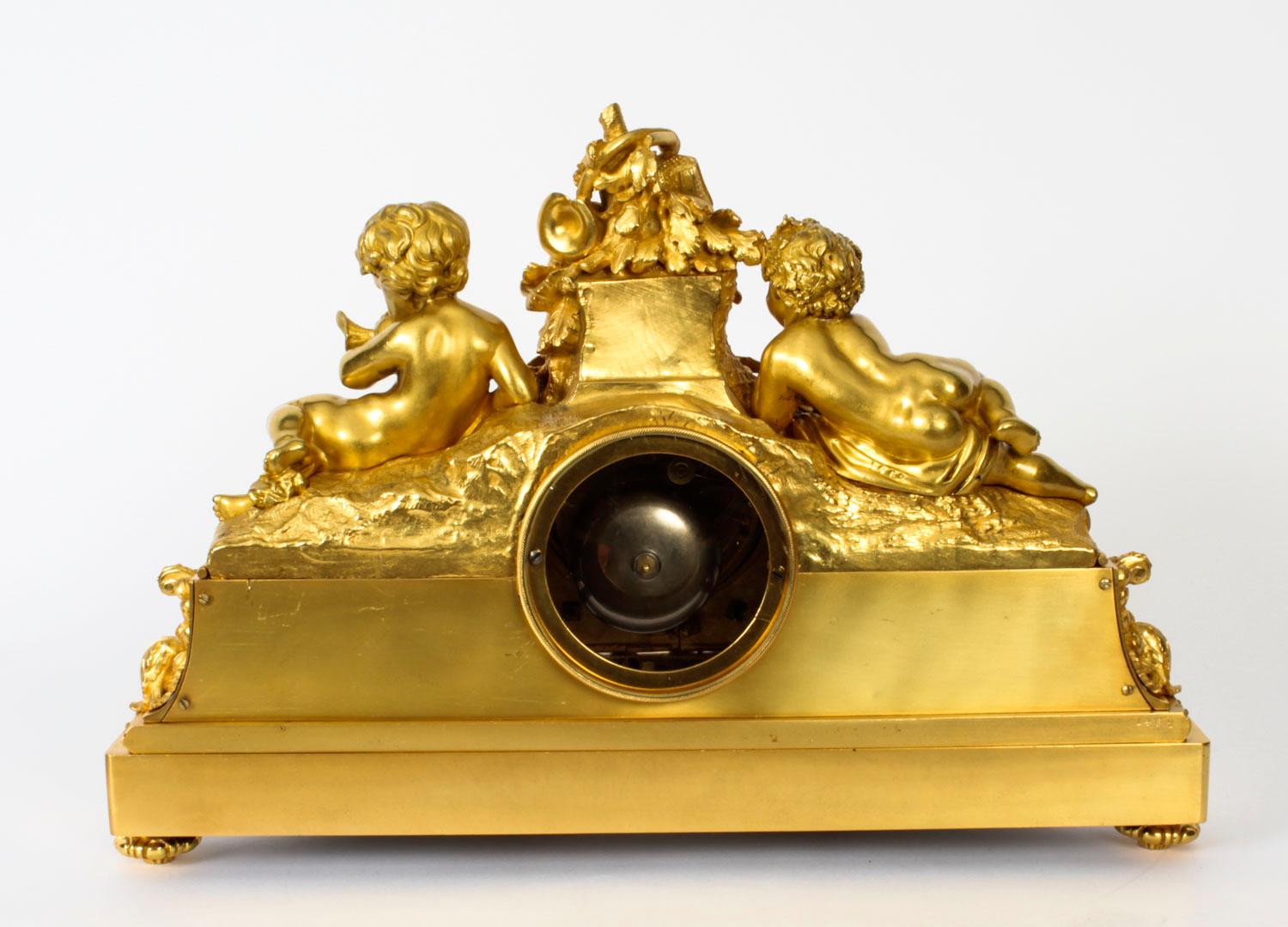 Antike französische Sevres-Porzellan-Goldbronze-Uhr von Raingo Freres, 19. Jahrhundert im Angebot 12