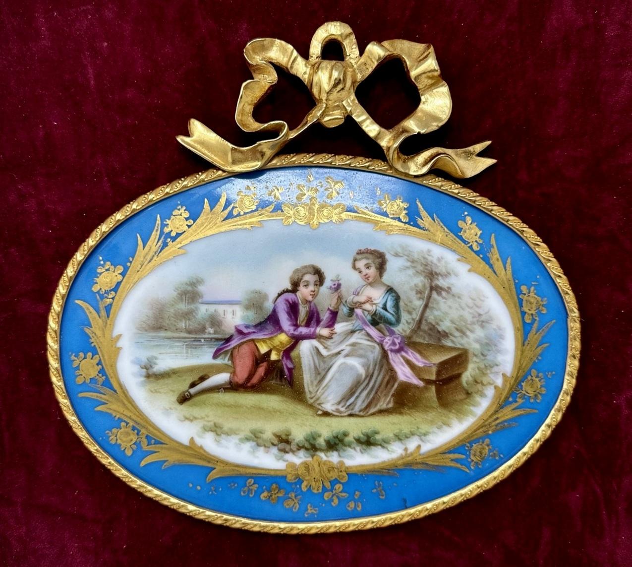 Antique French Sevres Porcelain Ormolu Gilt Framed Plaque Hand Painted Picture  In Good Condition In Dublin, Ireland