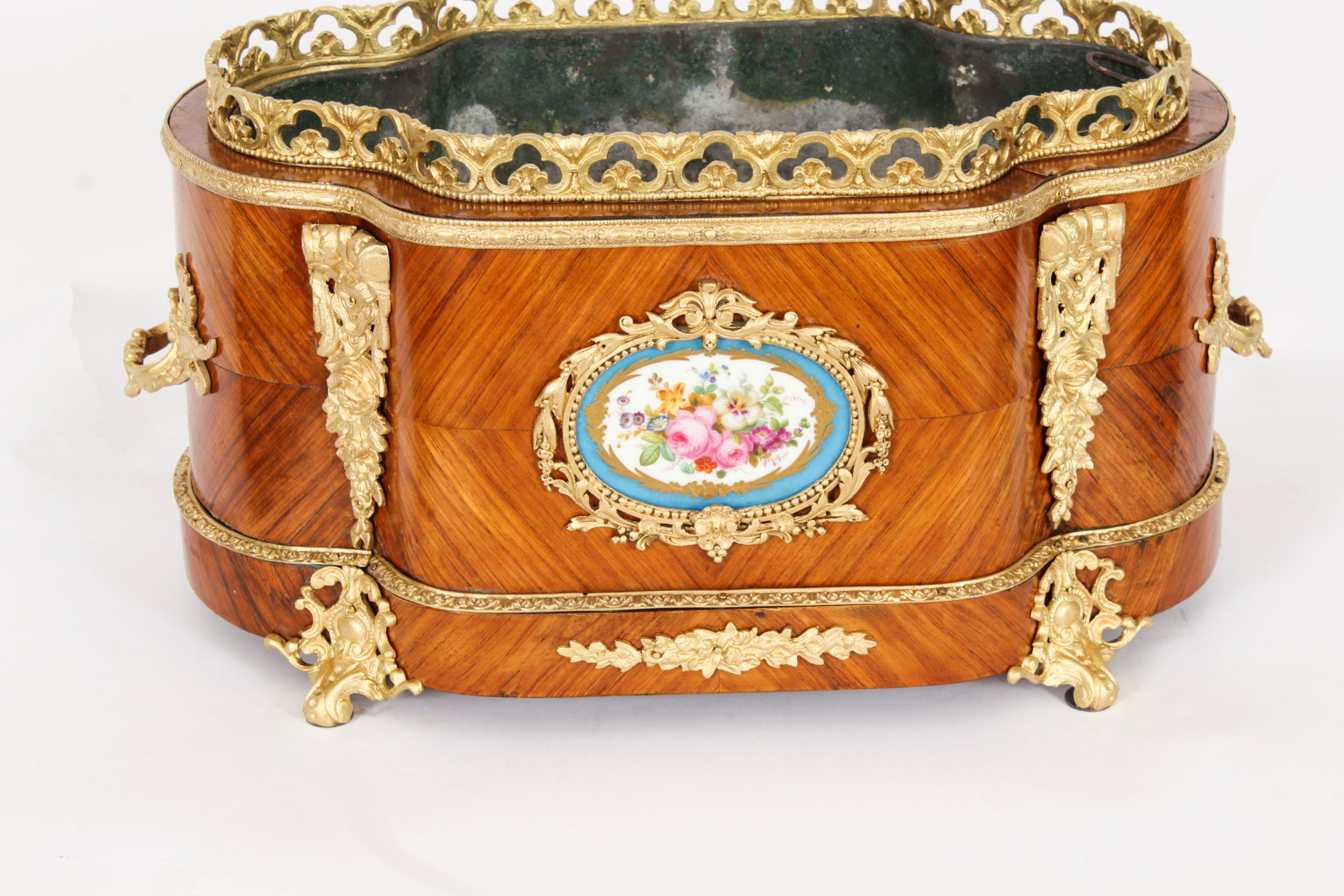 Antique French Sevres Porcelain Ormolu Mounted Planter Jardiniere 19th Century For Sale 6