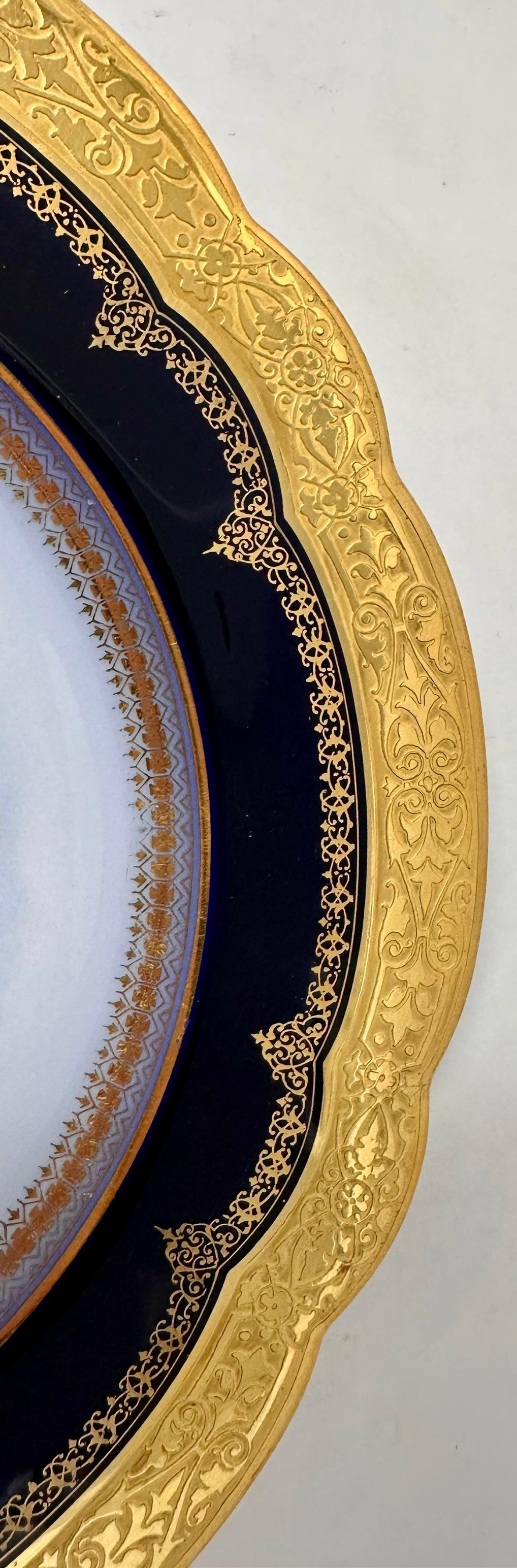 Antique French Sevres Porcelain Portrait Plate of King Louis XVI, Circa 1846. In Good Condition For Sale In New Orleans, LA