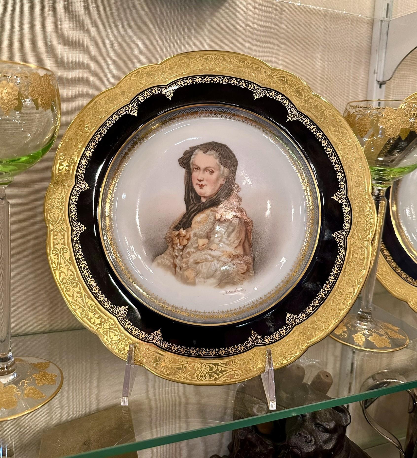 Antique French Sevres Porcelain Portrait Plate of Queen Marie Leszczyńska C 1846 Porcelana en venta