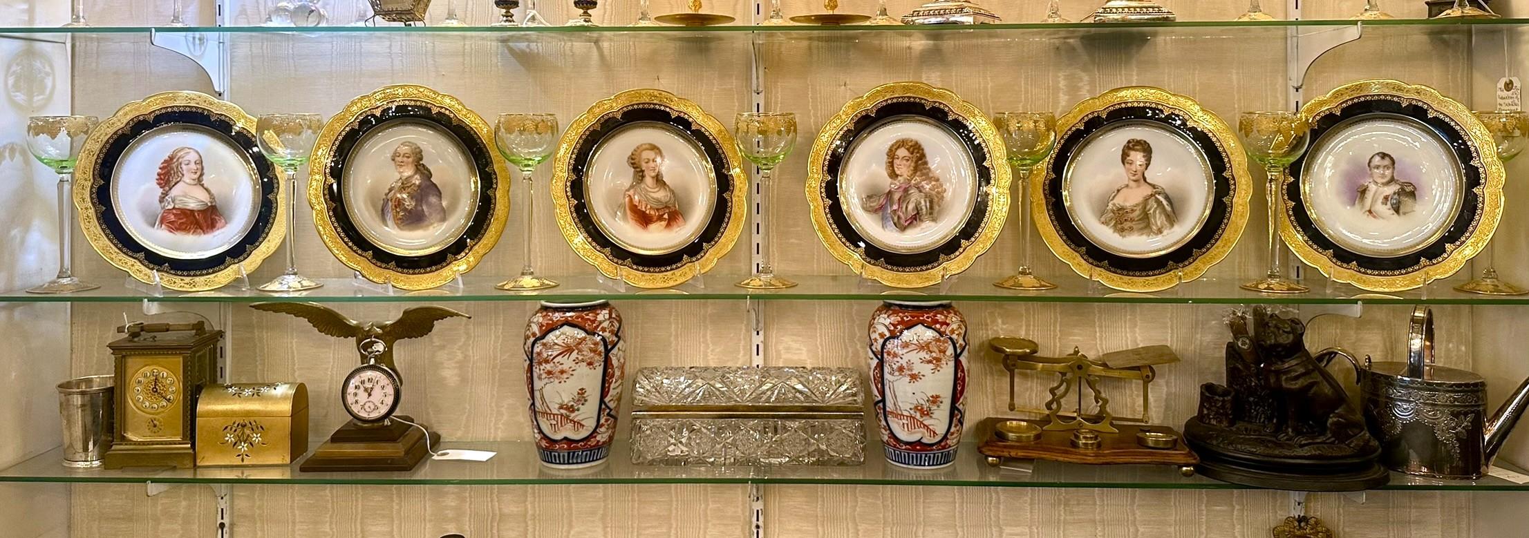 Antique French Sevres Porcelain Portrait Plate of the Duke of Burgundy Ca. 1846 For Sale 4