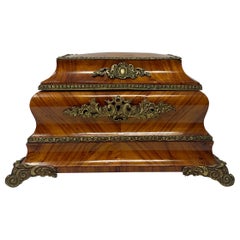 Antique French Shaped Kingwood Jewel Box (Scatola portagioie in legno di quercia)