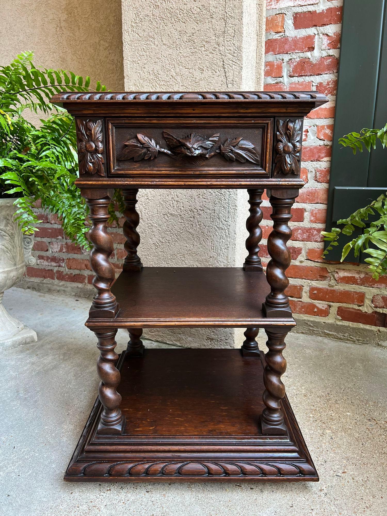 Antique French Side End Table Oak Cabinet BARLEY TWIST Renaissance White Marble.

Direct from France, a beautiful antique side or end table in a versatile small size, with elegant features!

A white marble top inset rests on the carved beveled edge