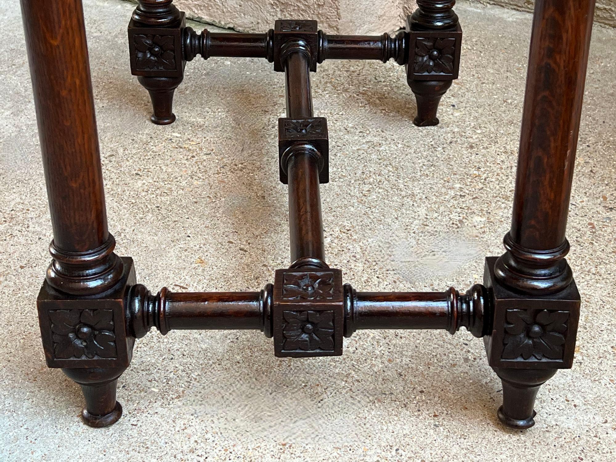 Antique French Side Sofa Hall Table Carved Dark Oak Renaissance End Table For Sale 5