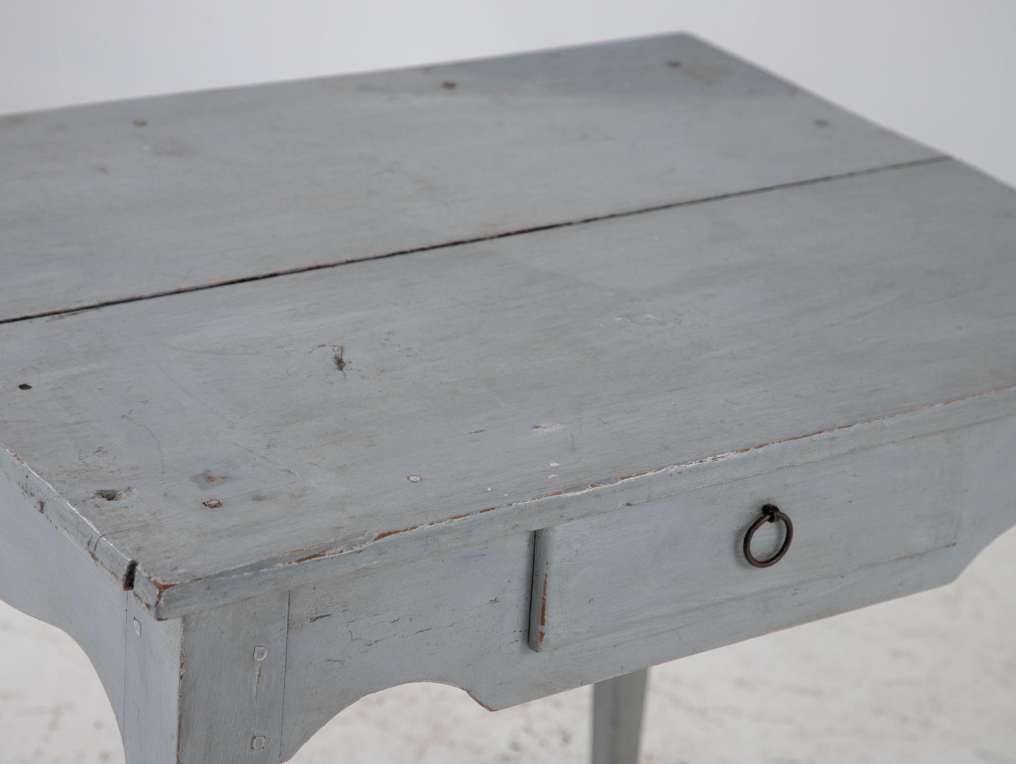 Antique French Side Table, 19th Century For Sale 3