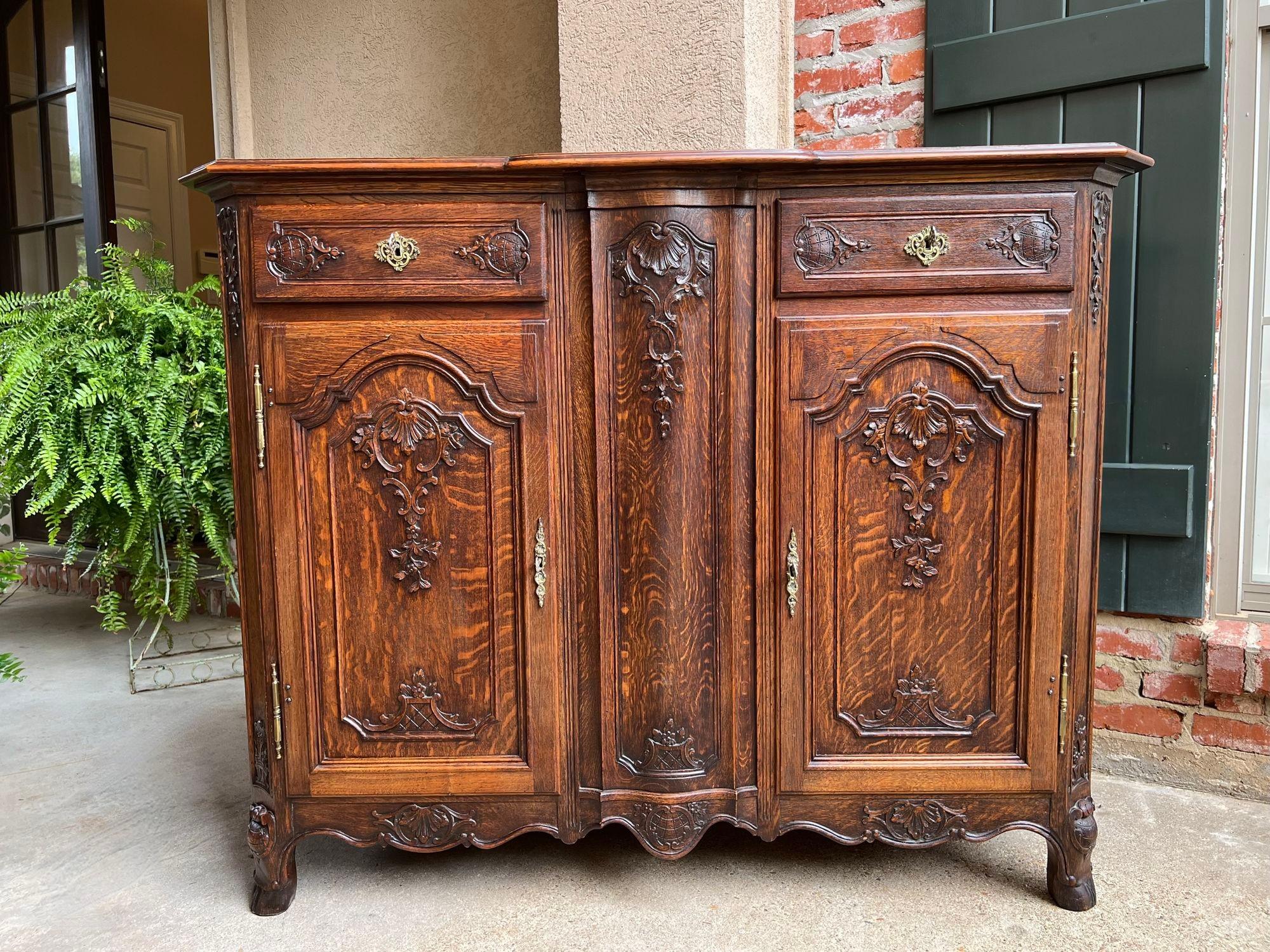 Hand-Carved Antique French Sideboard Foyer Cabinet Louis XV Carved Tiger Oak, 19th Century For Sale