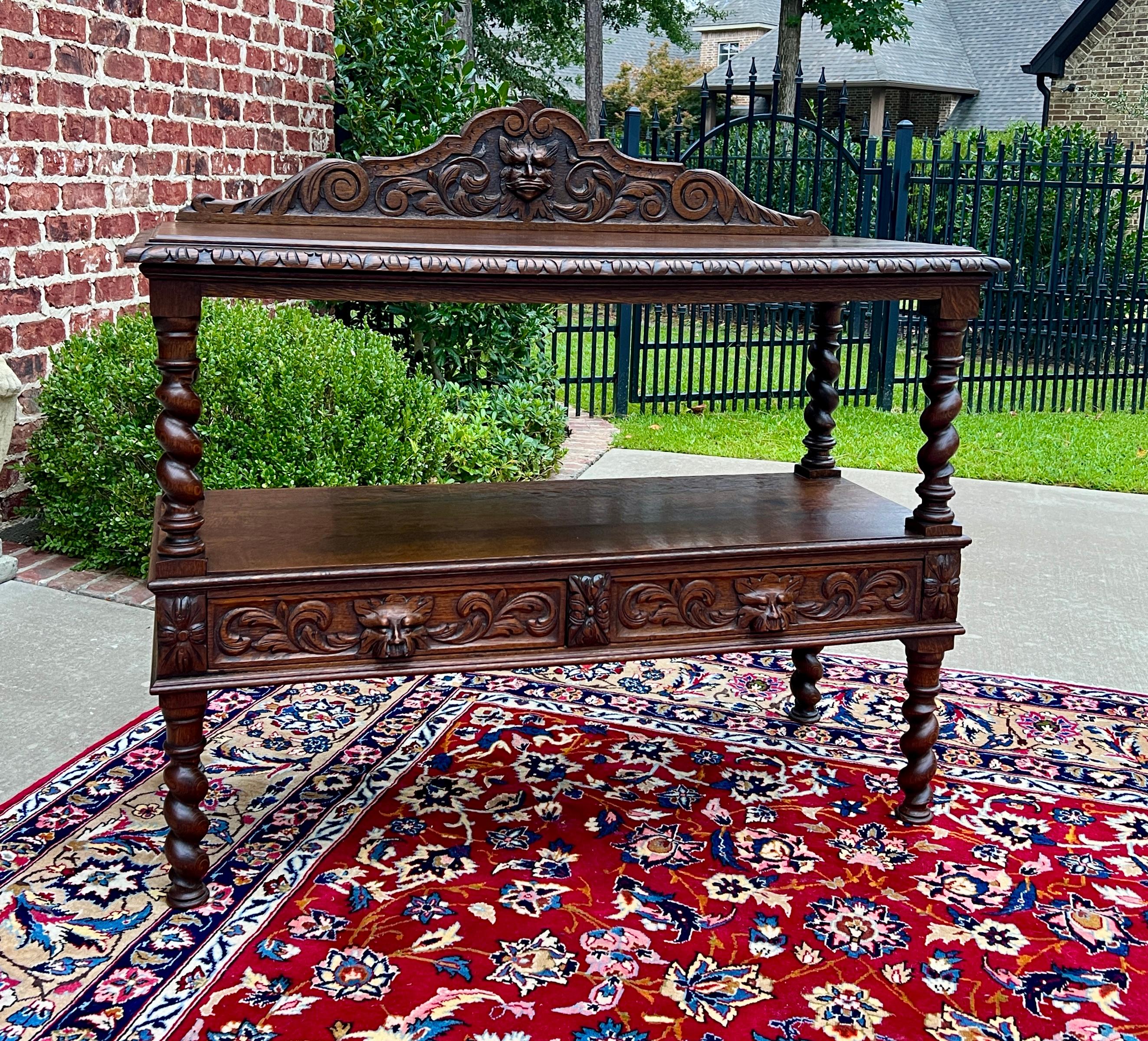 Antique French Sideboard Server Console Sofa Table Barley Twist Tiger Oak 19C In condizioni buone in vendita a Tyler, TX