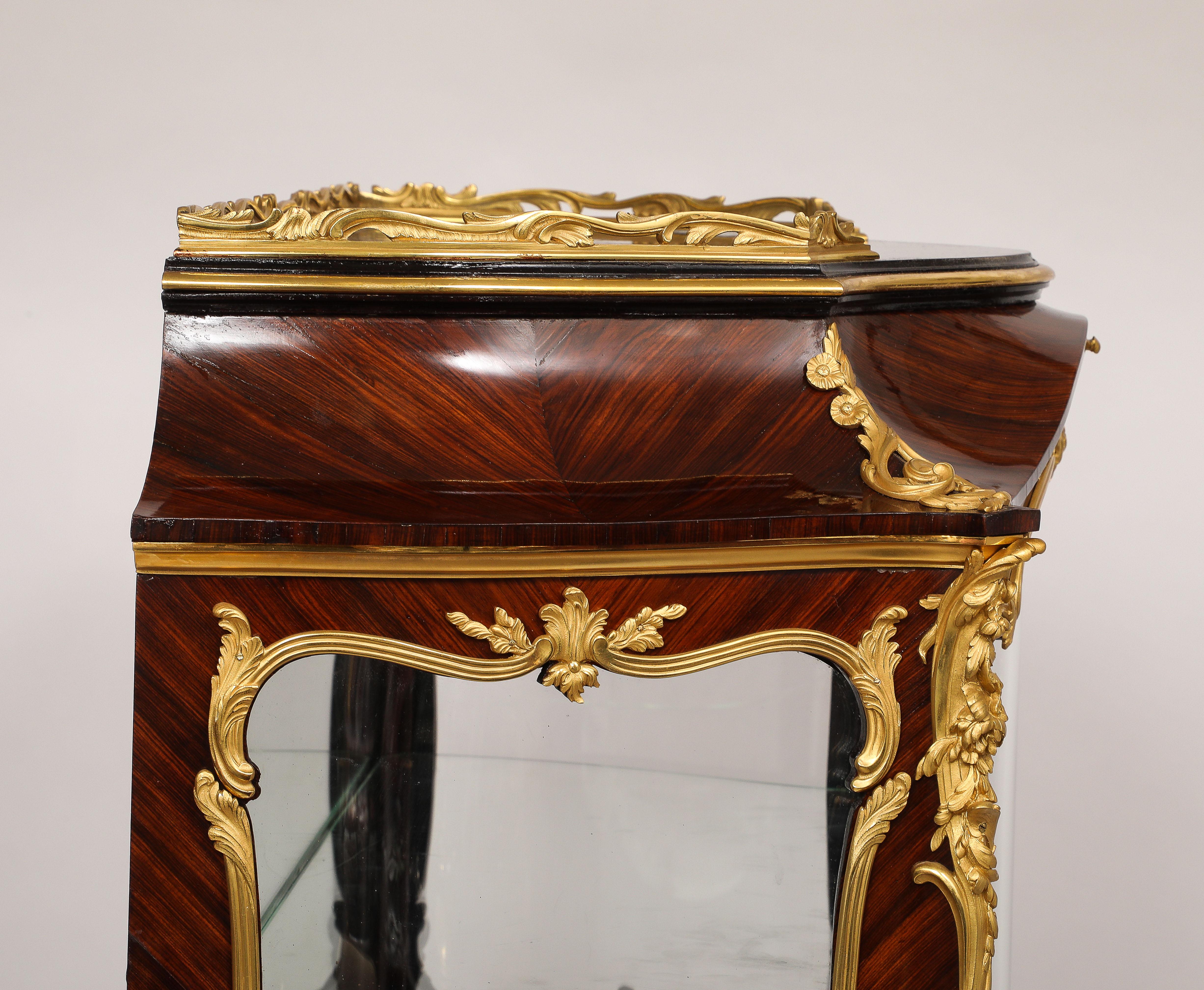 Antique French Signed F. Linke Ormolu Mounted Marble Top Vitrine For Sale 7
