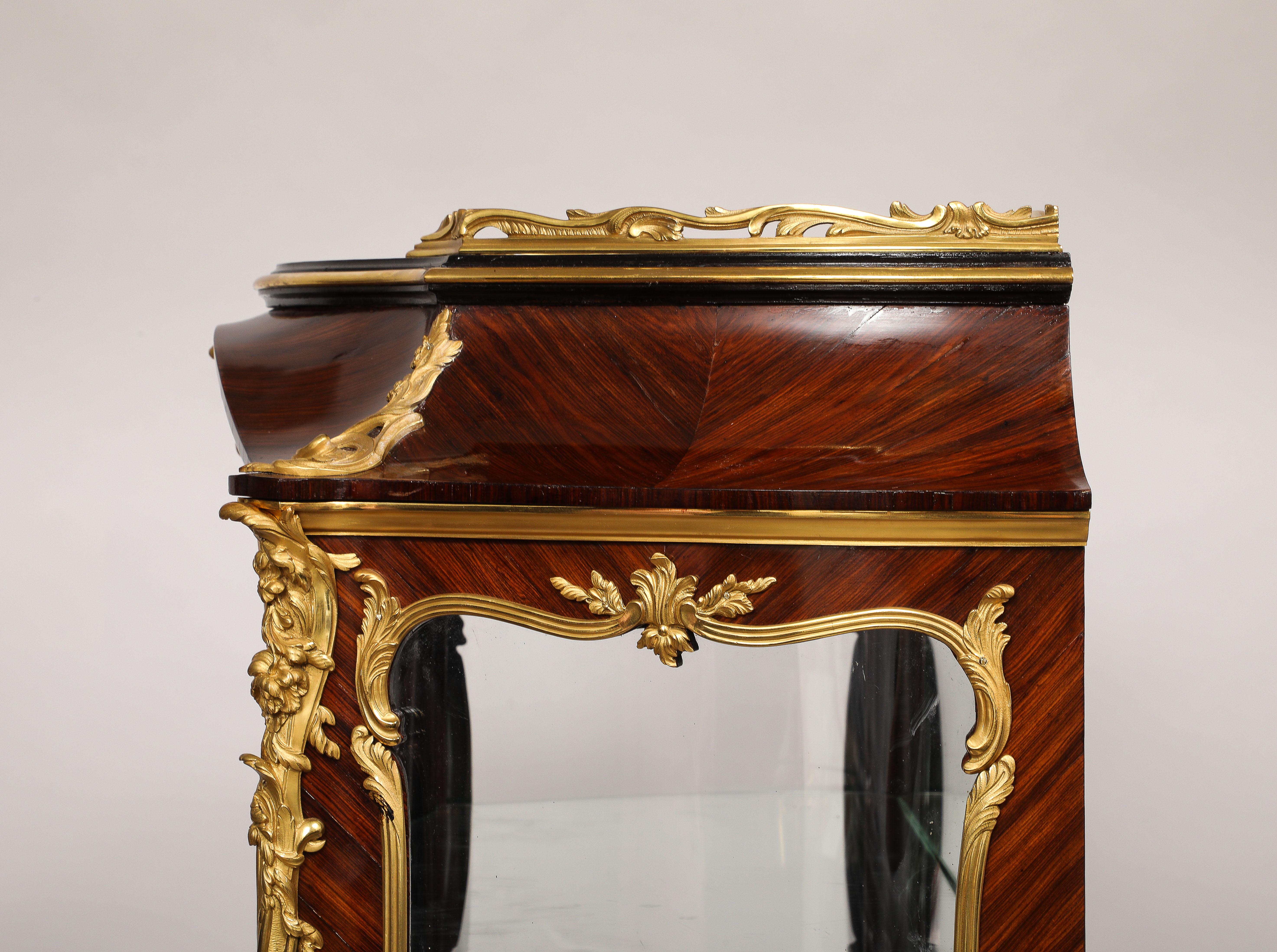 Antique French Signed F. Linke Ormolu Mounted Marble Top Vitrine For Sale 9