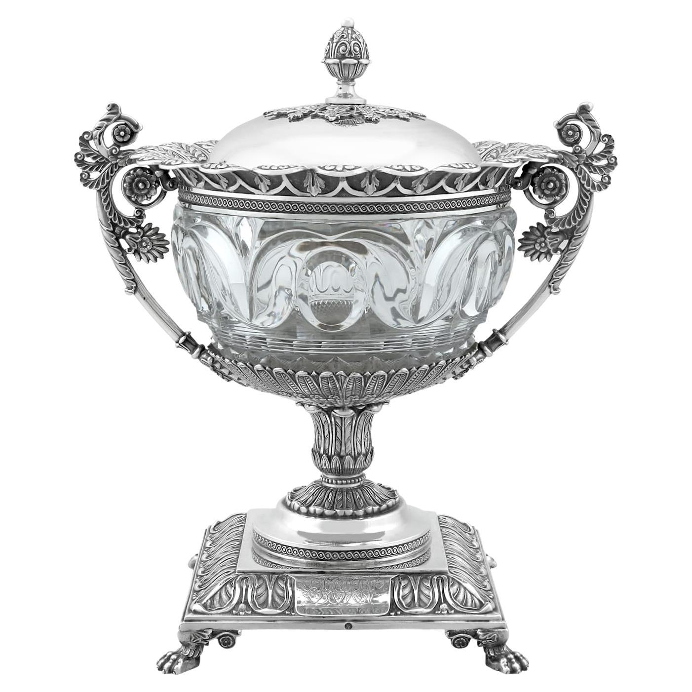 Antike französische Servierschale aus Silber und geschliffenem Glas in Kaviar