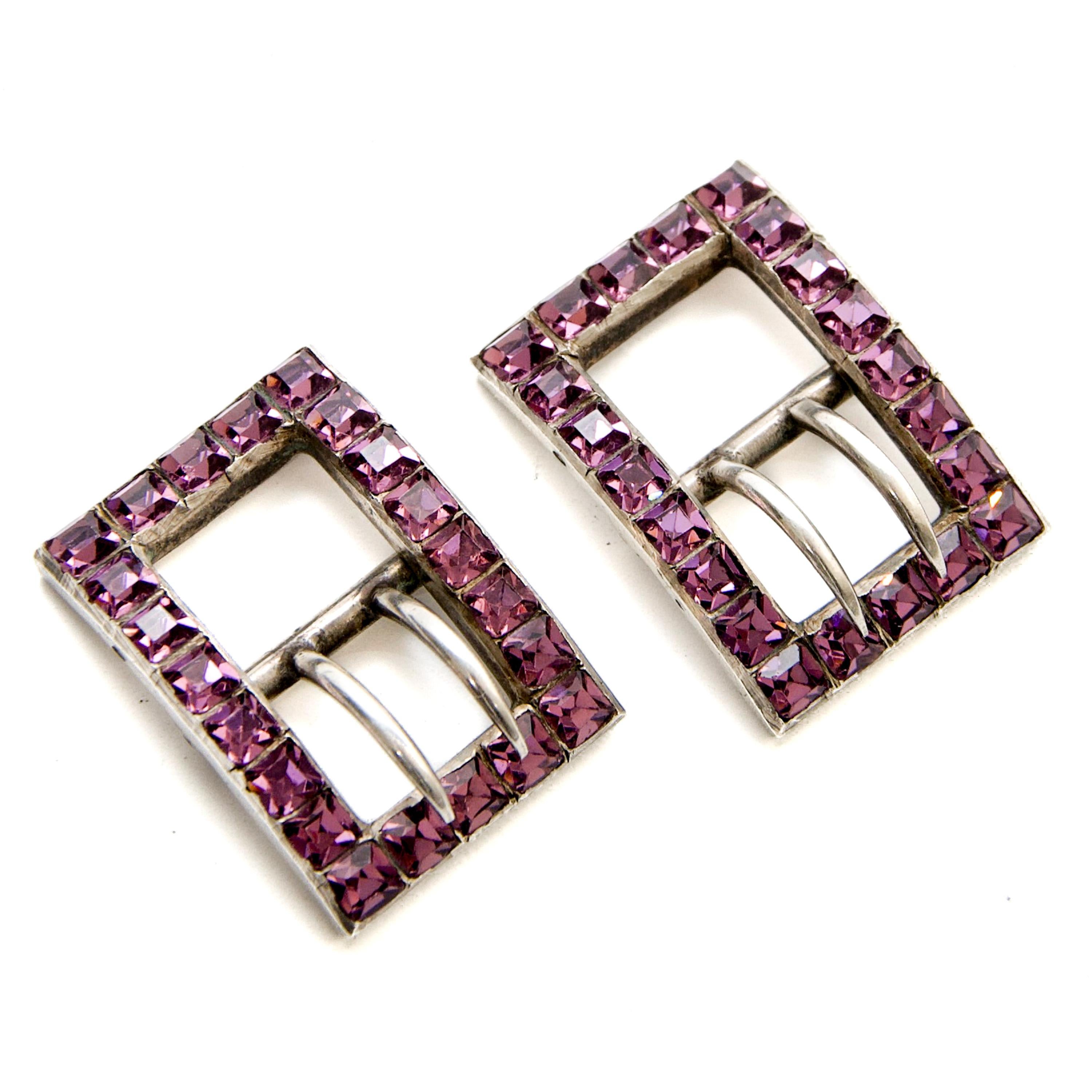 Anciennes boucles françaises en argent et en pierre à pâte violette, 19e siècle Bon état - En vente à Rotterdam, NL