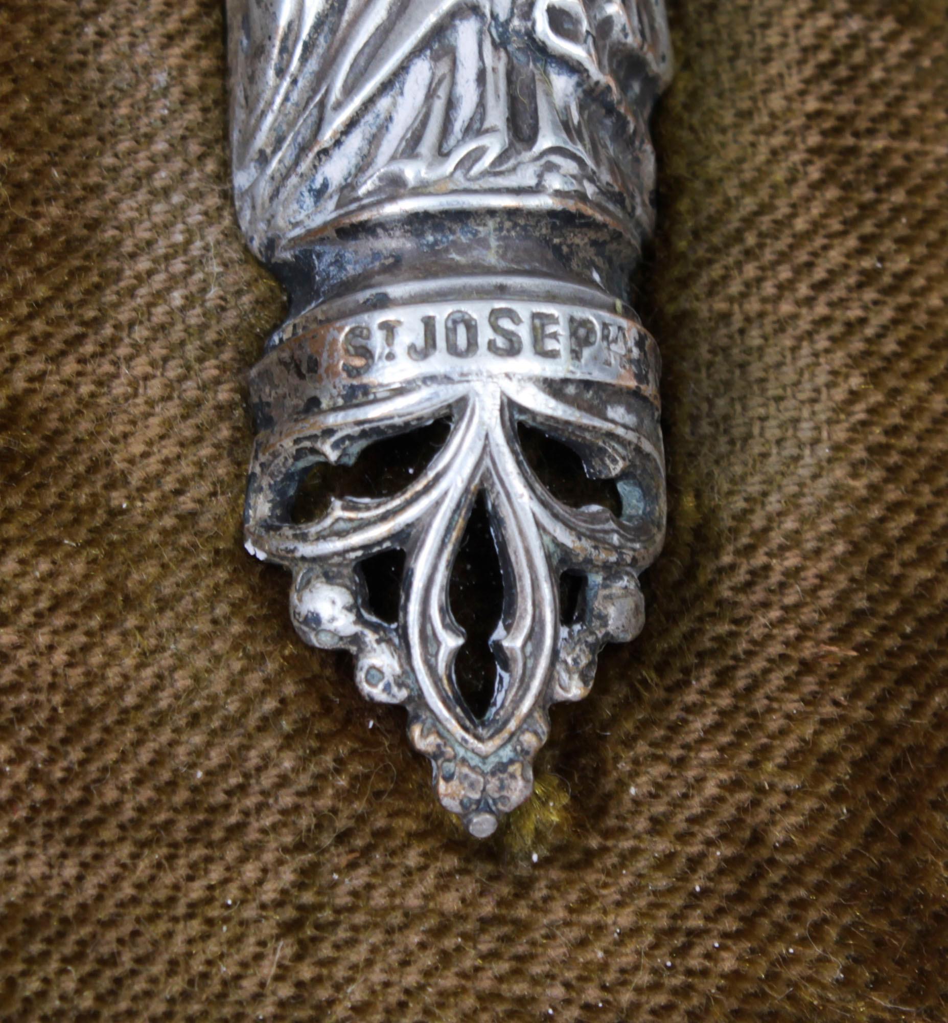 Antique French Silver Communion Set Corpus Christi Mary & Joseph 19th Century 4