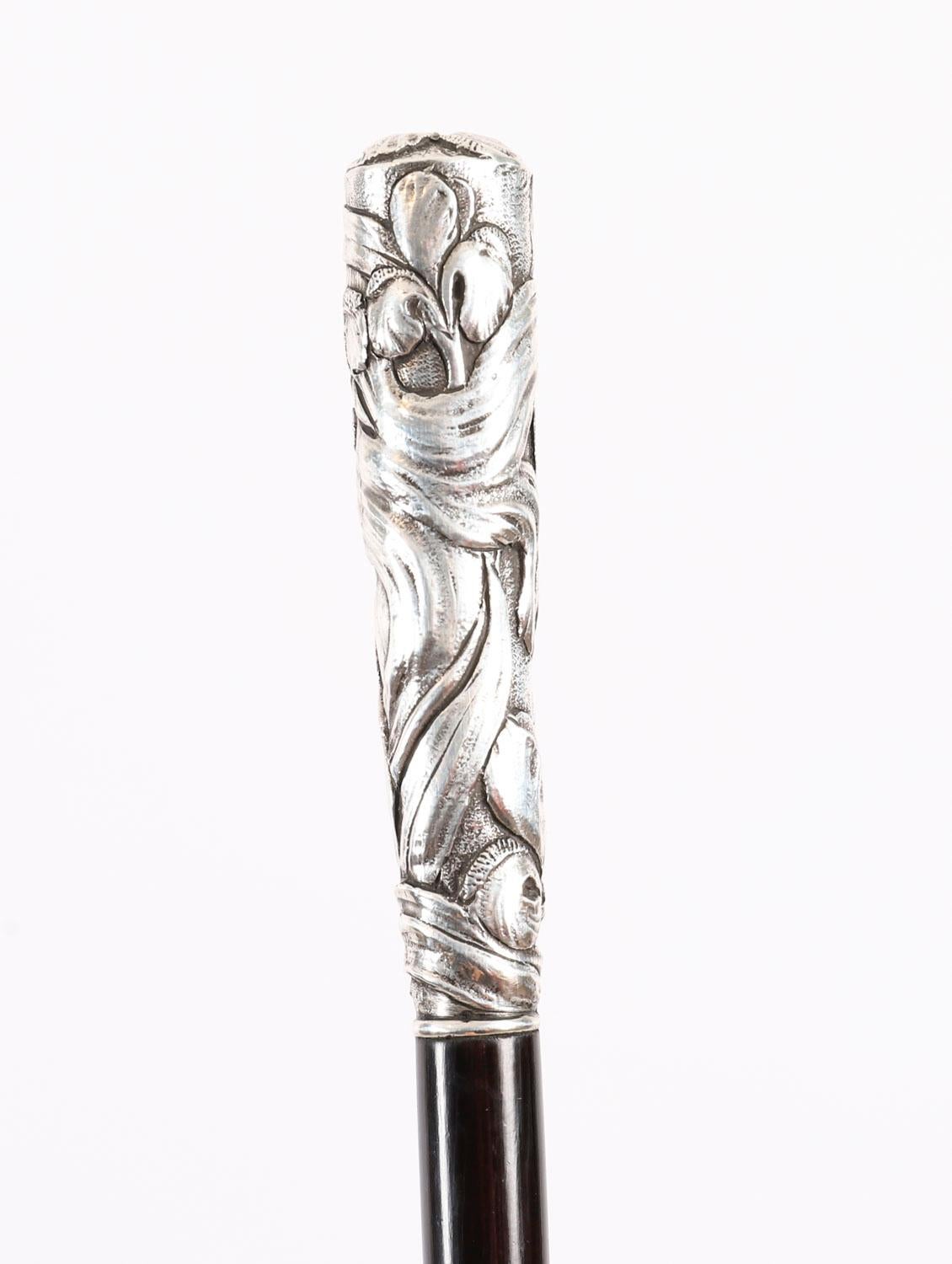 Français Canne de marche ancienne française en argent ébonisé 19ème siècle 92cm/36.2inches en vente