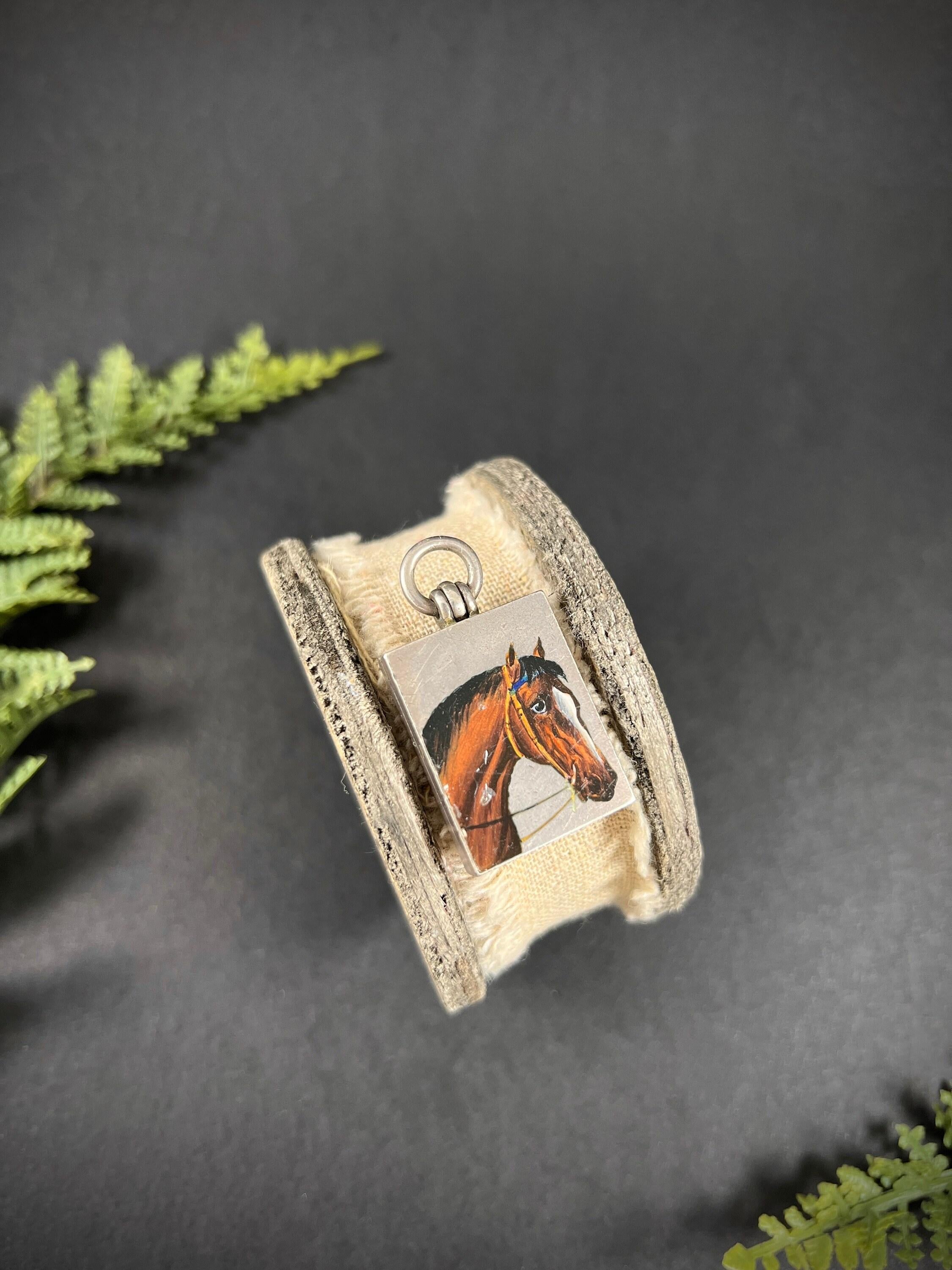 Médaille de cheval rectangulaire en émail, ancienne, en argent français, de l'Antiquité, de l'époque Edwardienne en vente 5