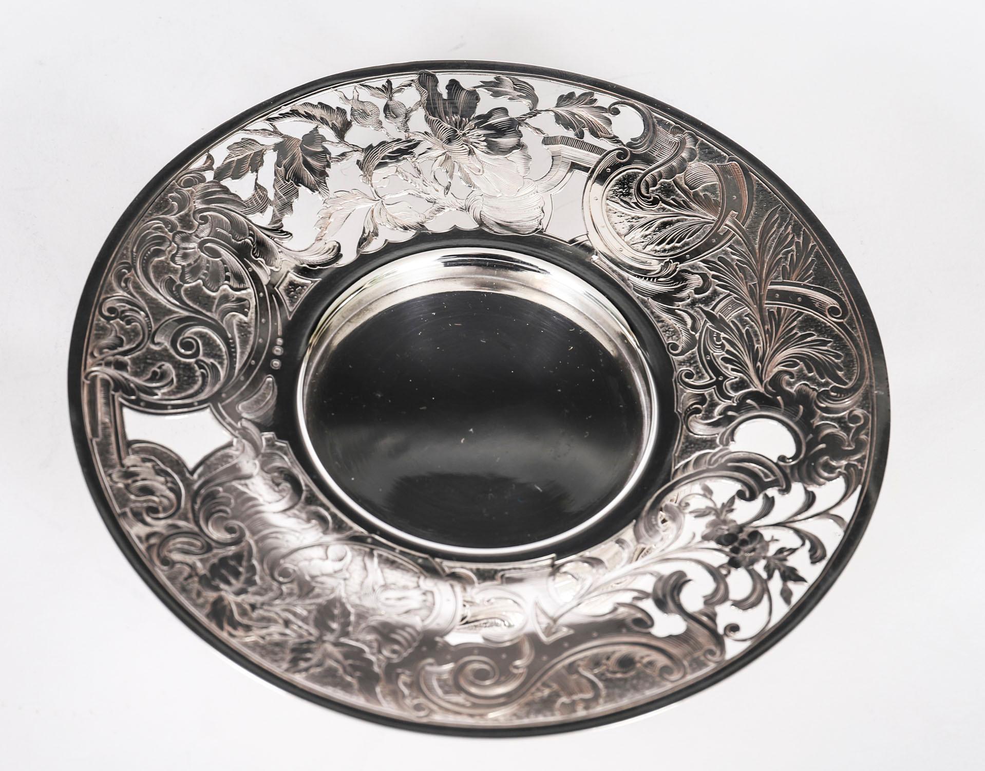 Antique French Silver, piatto da burro in argento inciso e cristallo tagliato del XIX secolo in vendita 5