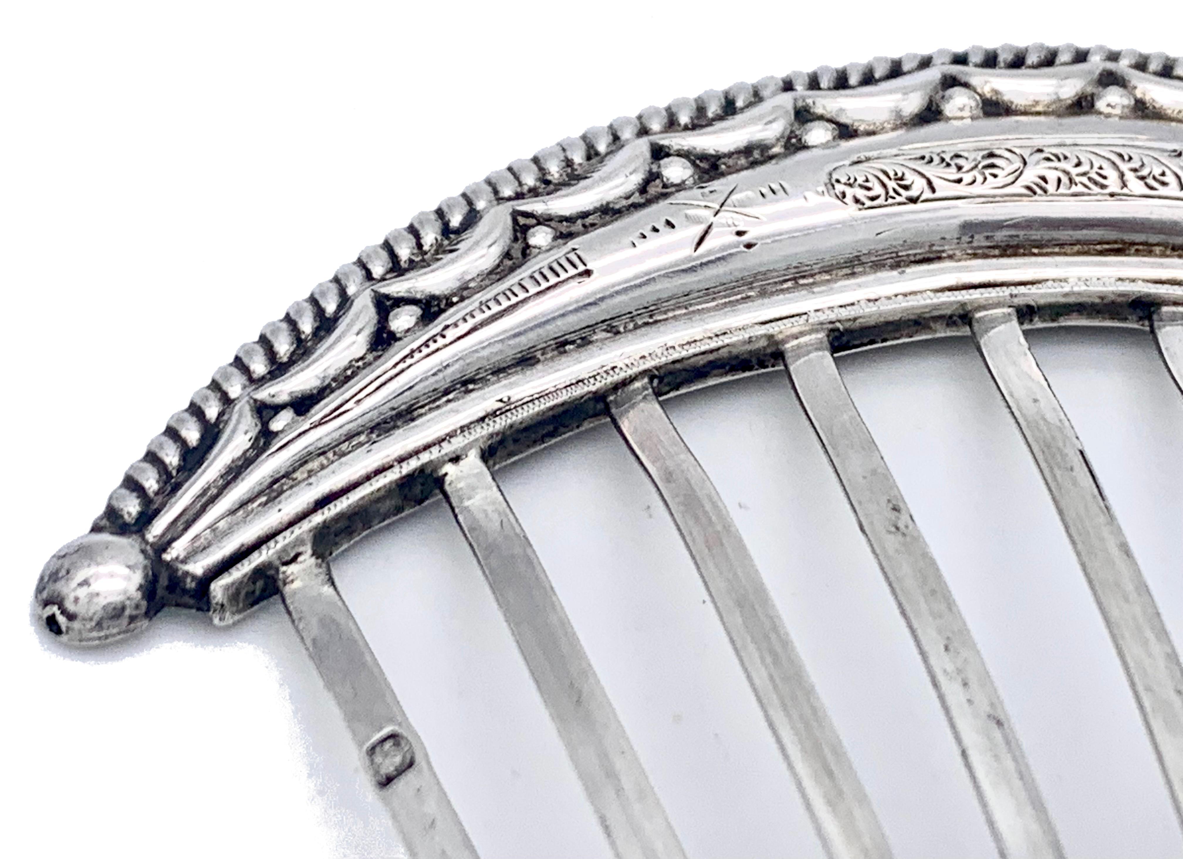 De las mujeres Peineta de plata francesa antigua Adorno para el pelo en venta