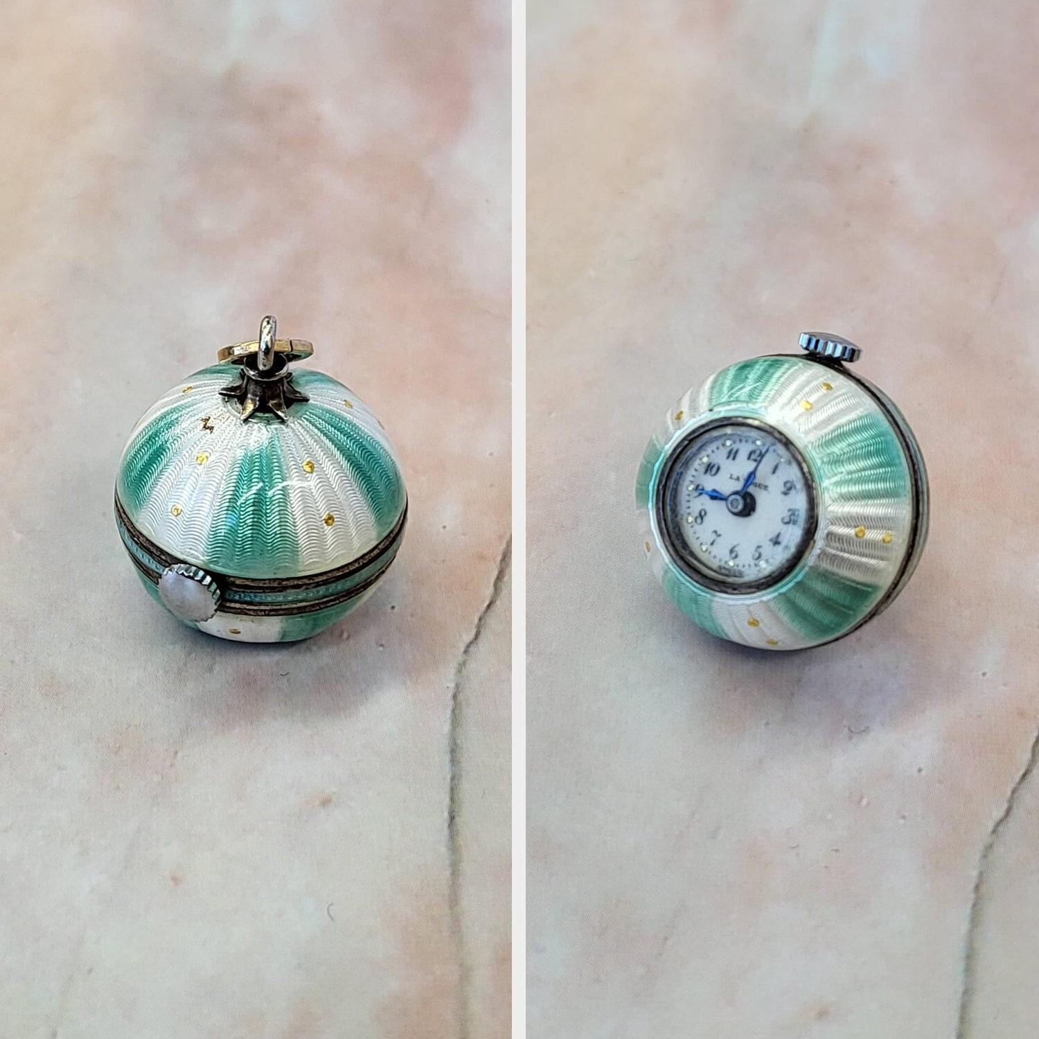 Antique French Silver La Vogue Green Enamel Clock Pendant For Sale 1