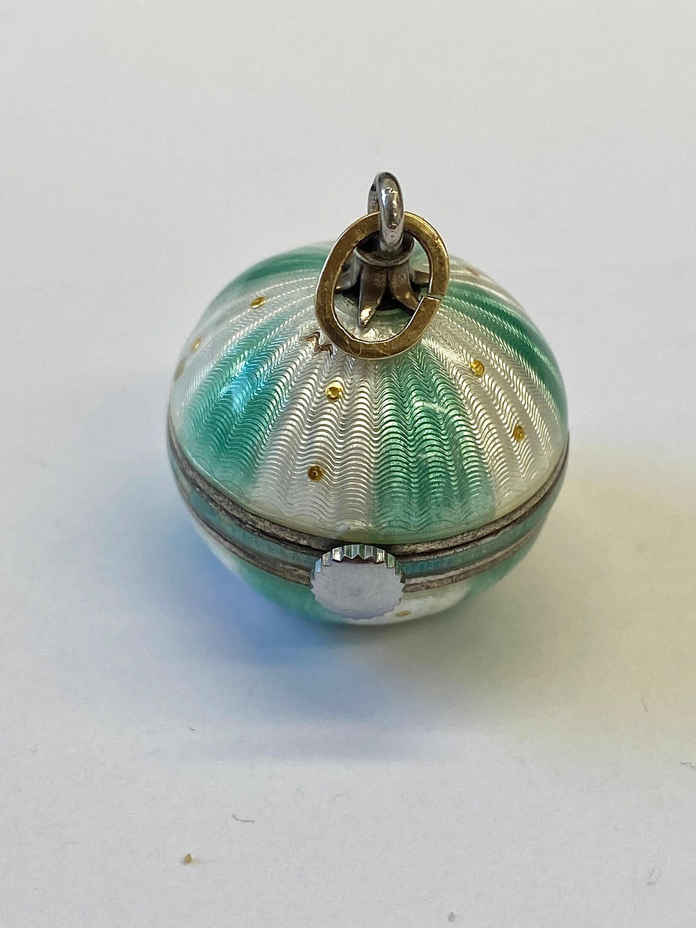 Antique French Silver La Vogue Green Enamel Clock Pendant For Sale 4