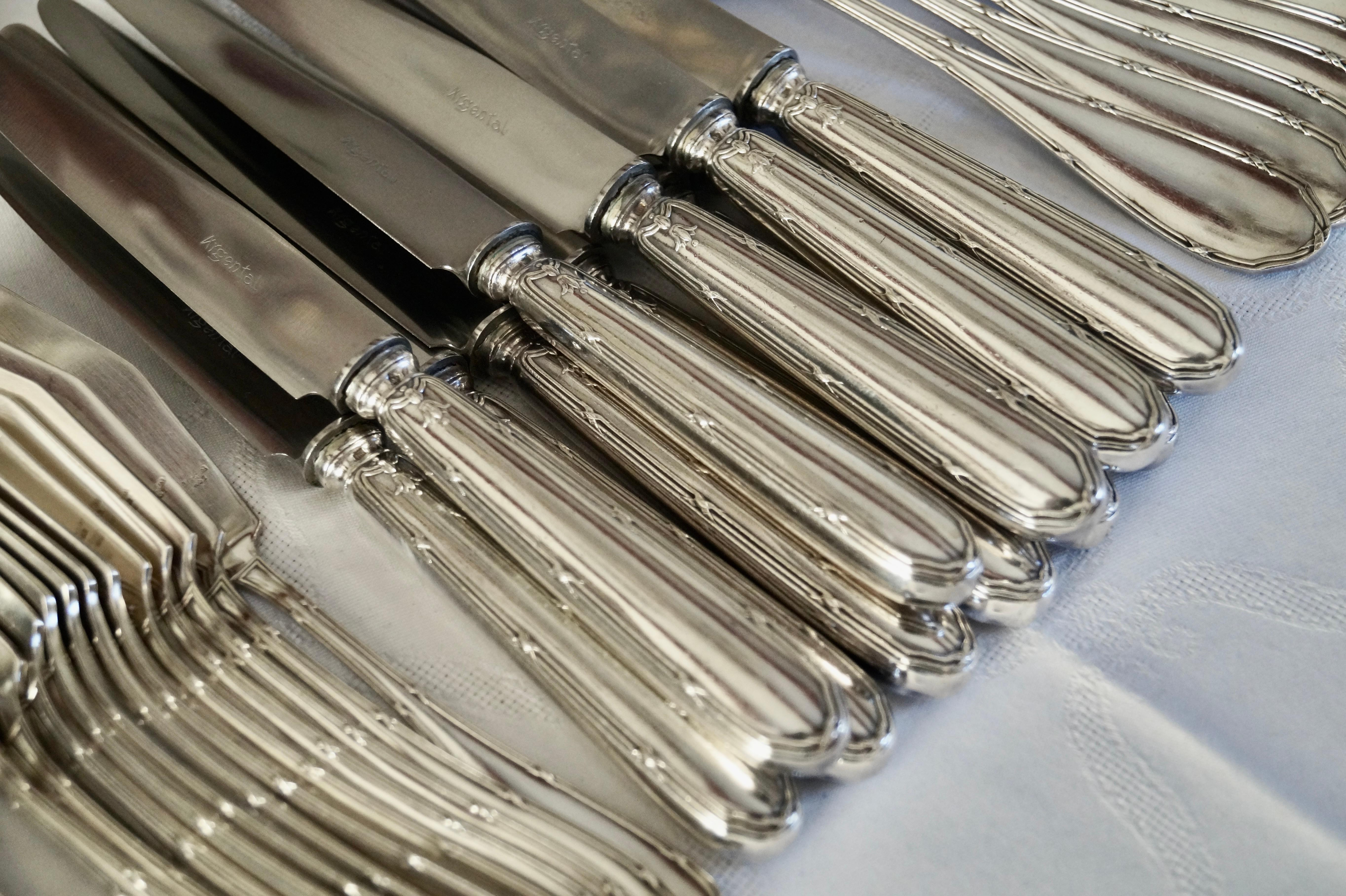Antique french Silver Plated ARGENTAL Cutlery Flatware set of 146 pieces 1920's For Sale 2