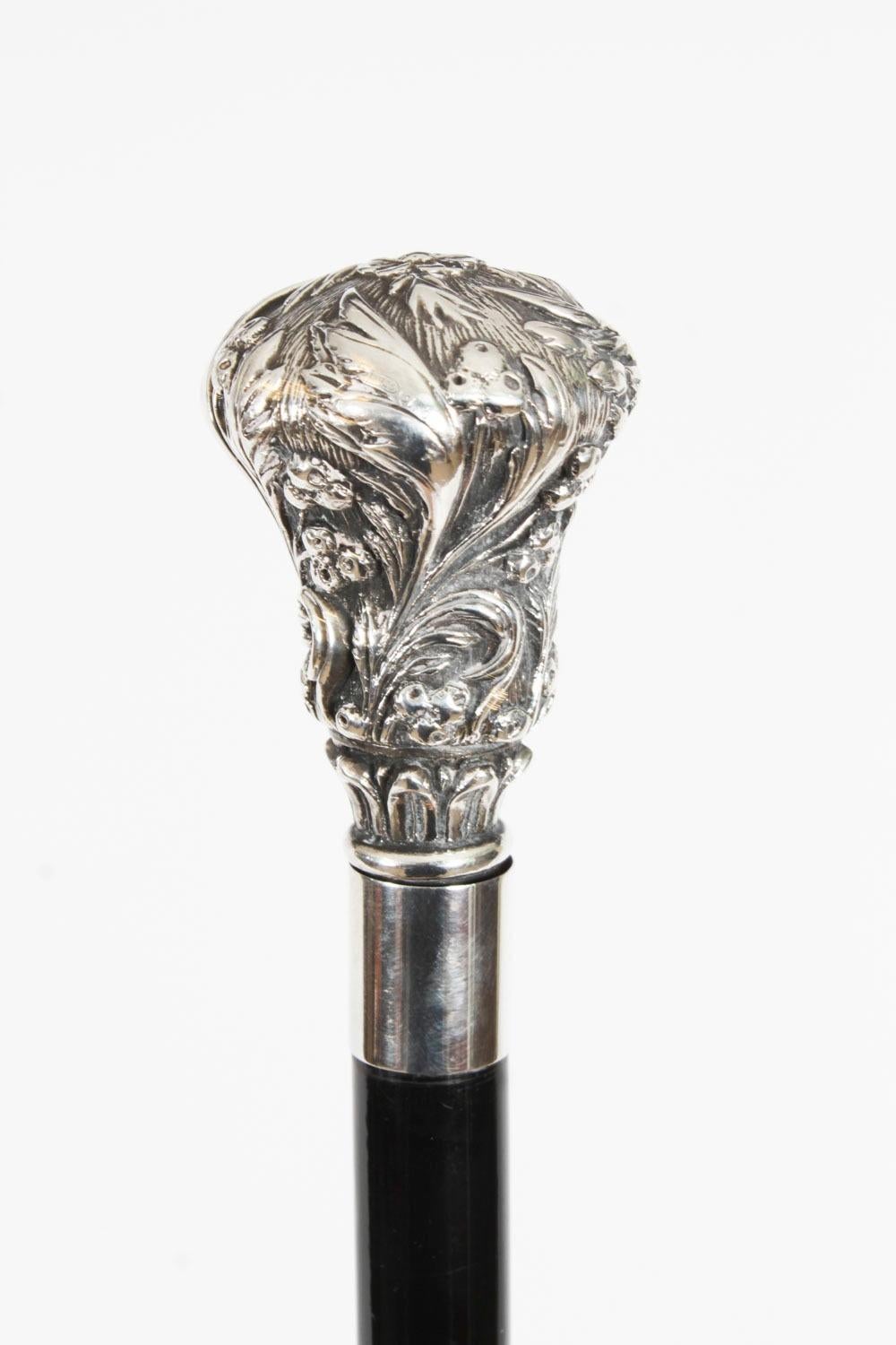 Late 19th Century Antique French Silver Topped Walking Stick Cane 19th Century 94cm / 37 inches For Sale