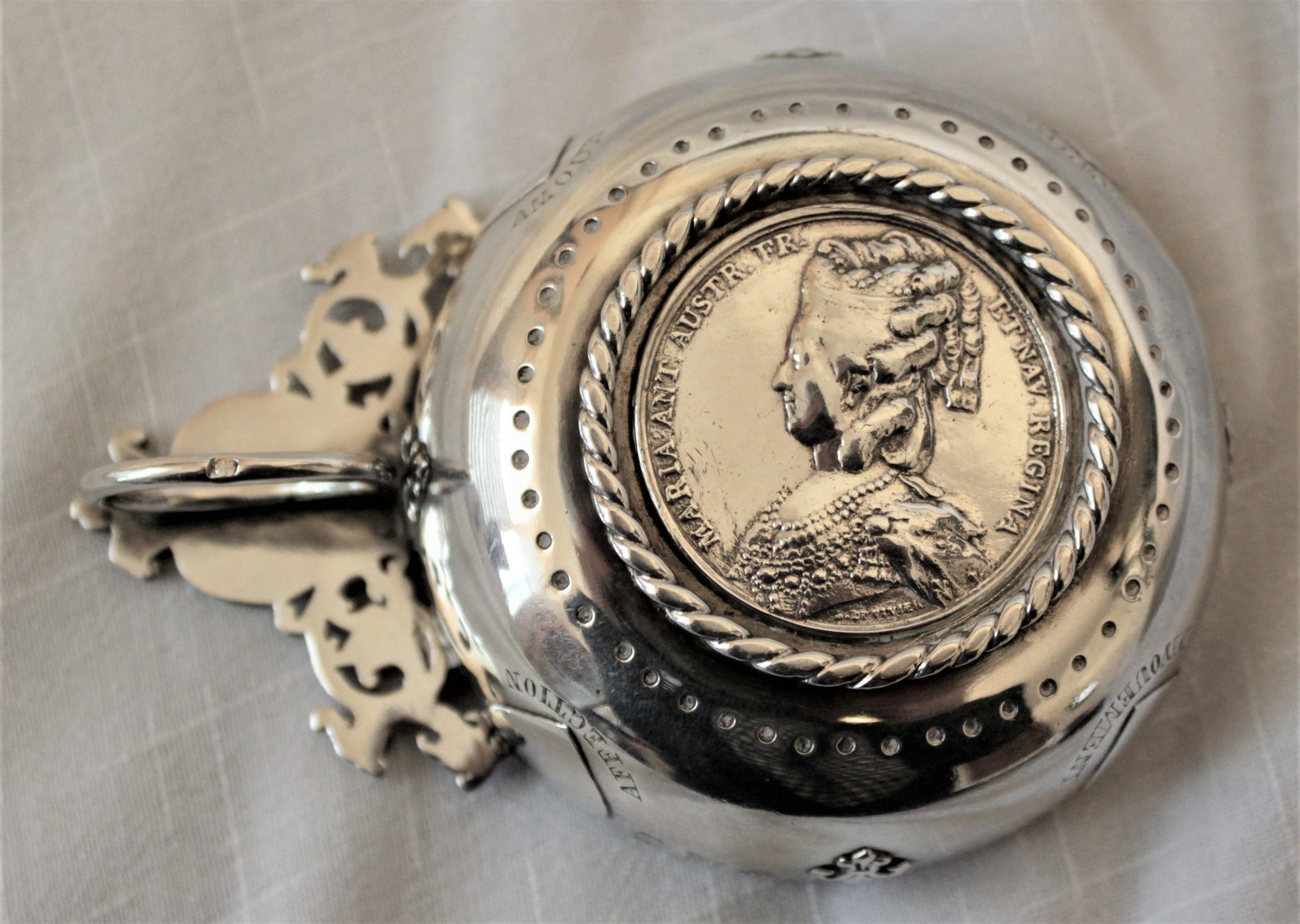 Antike französische Silber-Wein-Taster zur Hommage an Louis XVI. und Marie Antoinette (Handgefertigt) im Angebot