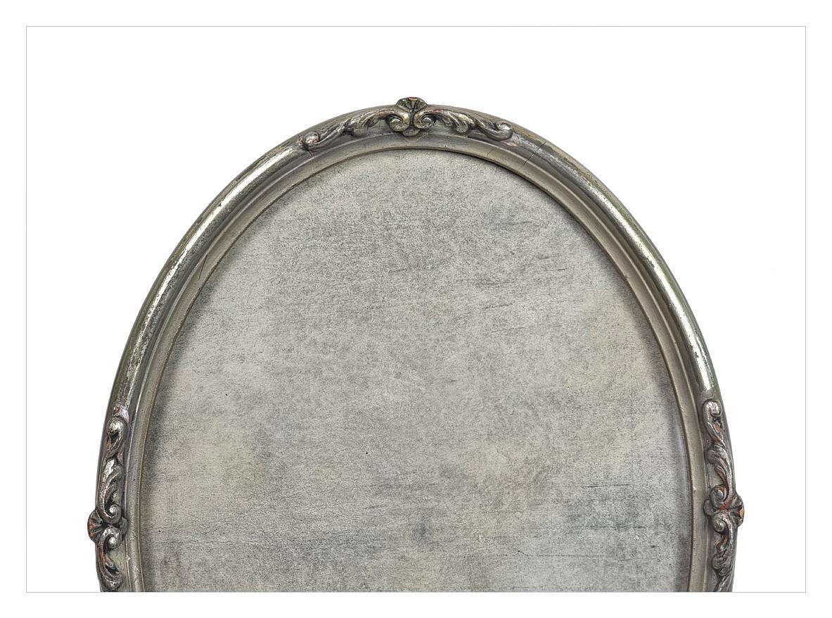 Marco de fotos ovalado francés antiguo de madera plateada, circa 1900 Dorado en venta