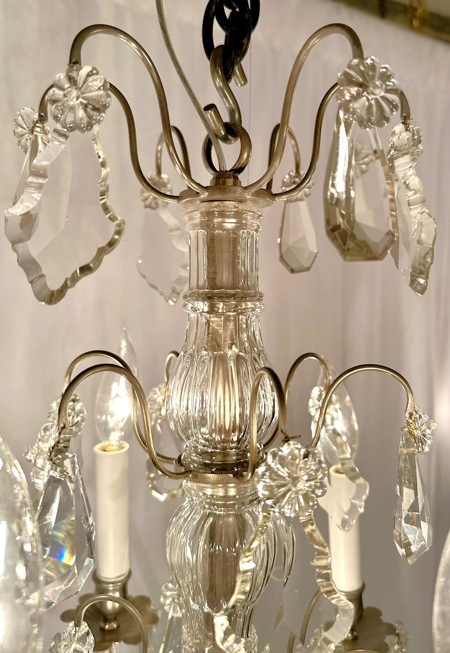 Bronzo Antico lampadario francese in bronzo argentato e cristallo tagliato, 1880-1900 circa. in vendita