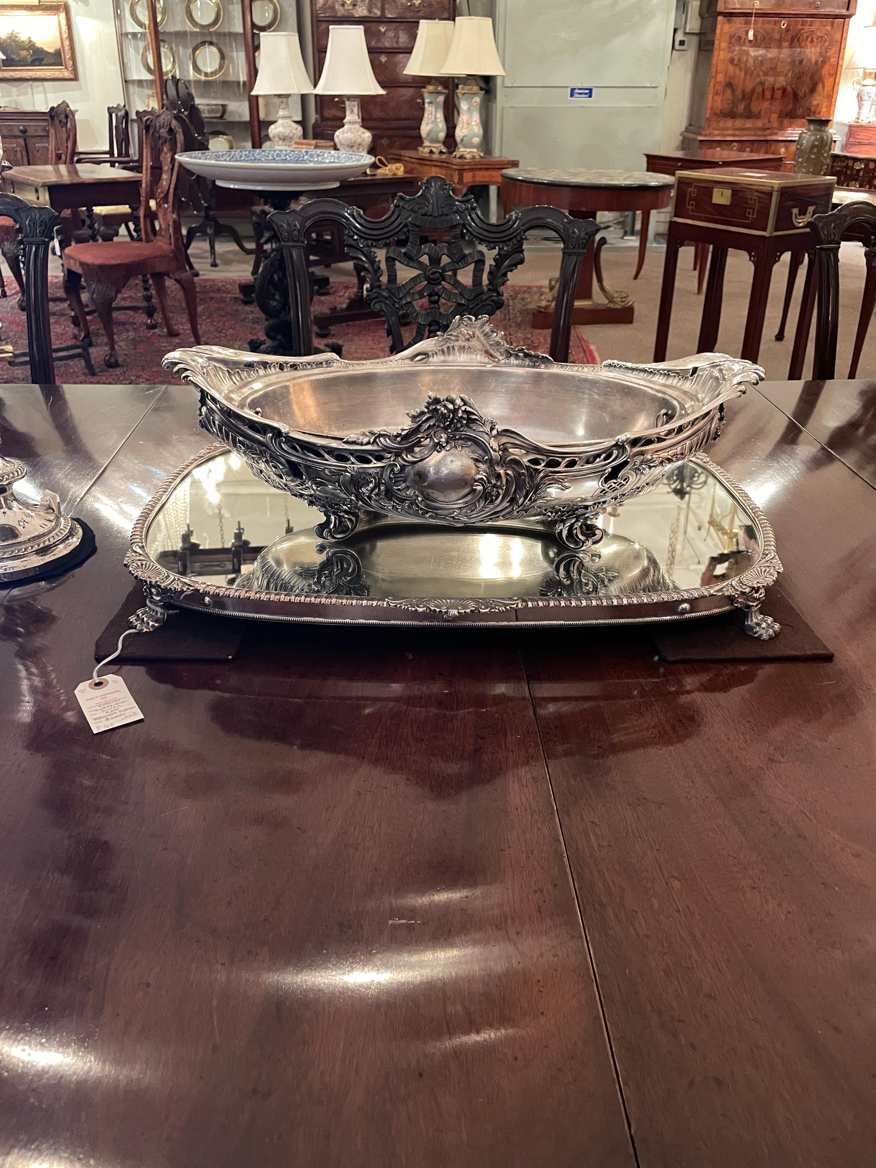 Antique French Silvered Bronze Centerpiece, Circa 1870 For Sale 3