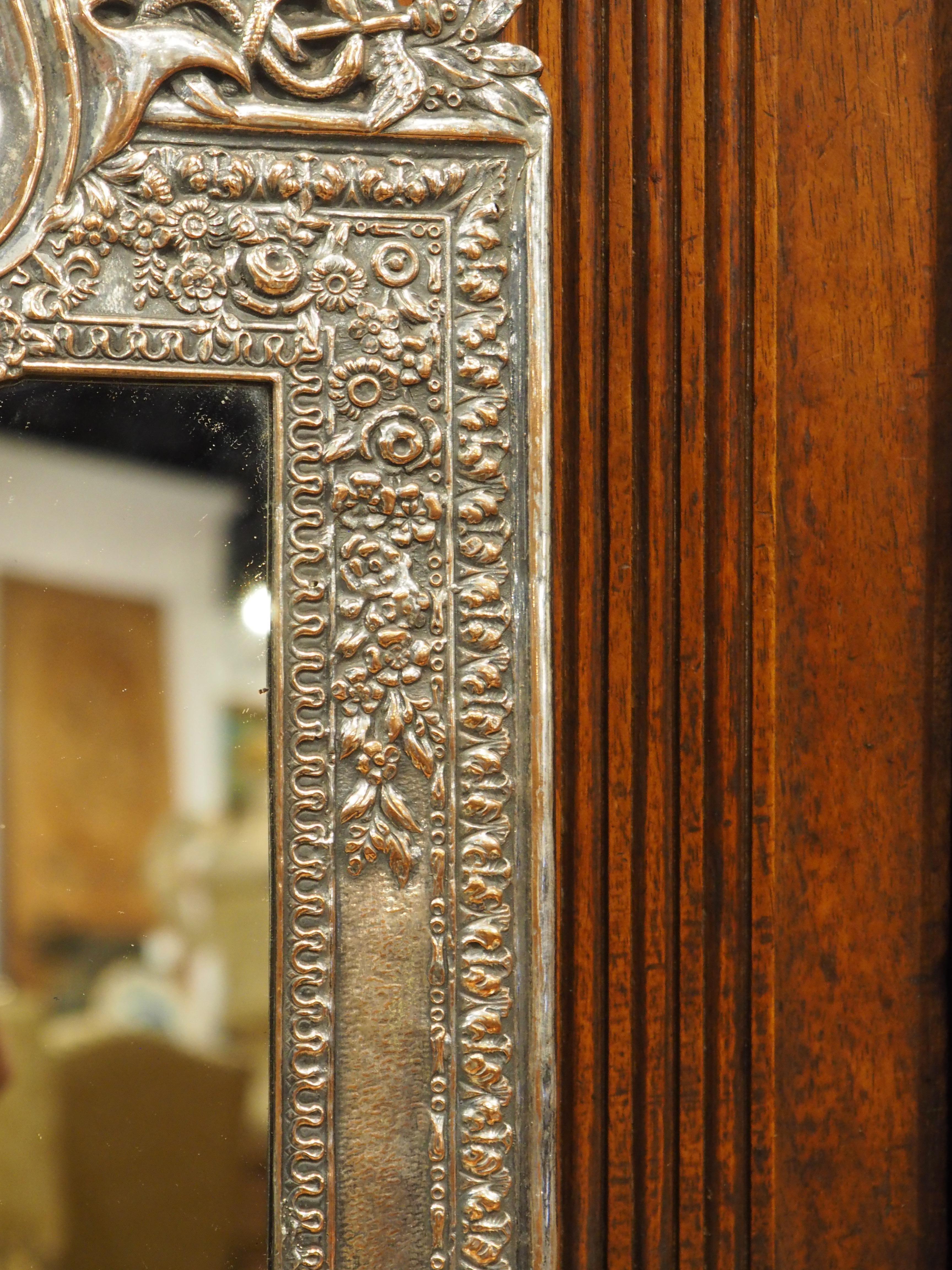Antique Mirror francese in bronzo argentato con stemma reale, C.C. 1900 In condizioni buone in vendita a Dallas, TX