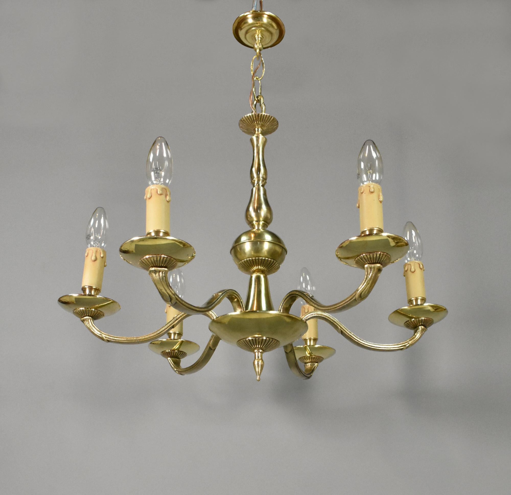 Antike Französisch Sechs Licht Bronze Kronleuchter Louis XVI Stil (Poliert) im Angebot