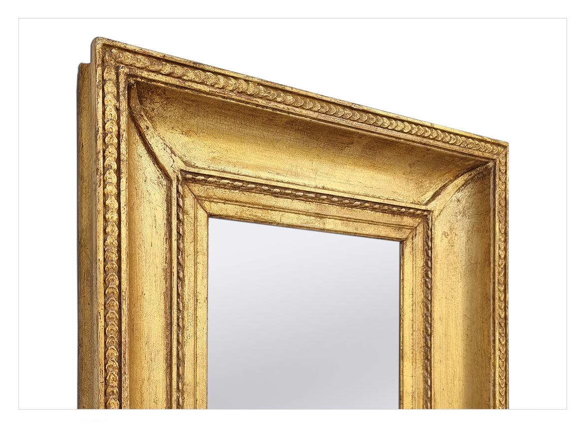 Antiker französischer Spiegel aus vergoldetem Holz, um 1850 (Französisch) im Angebot