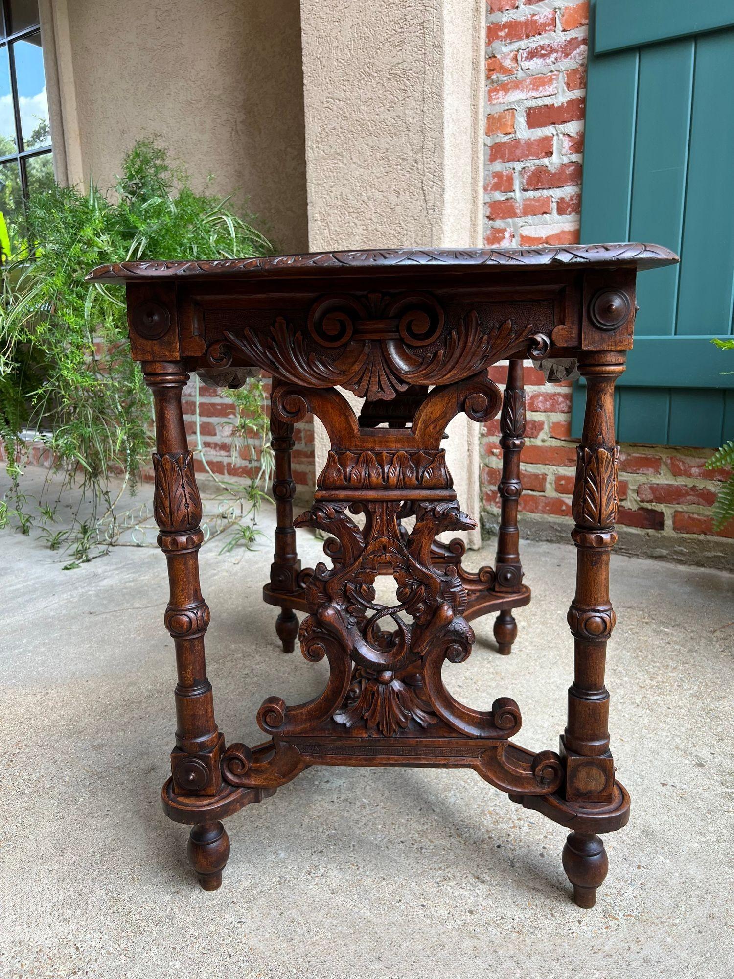 Antique French Sofa Hall Tisch geschnitzt Oak Renaissance Revival Cherub End Tabelle im Angebot 2