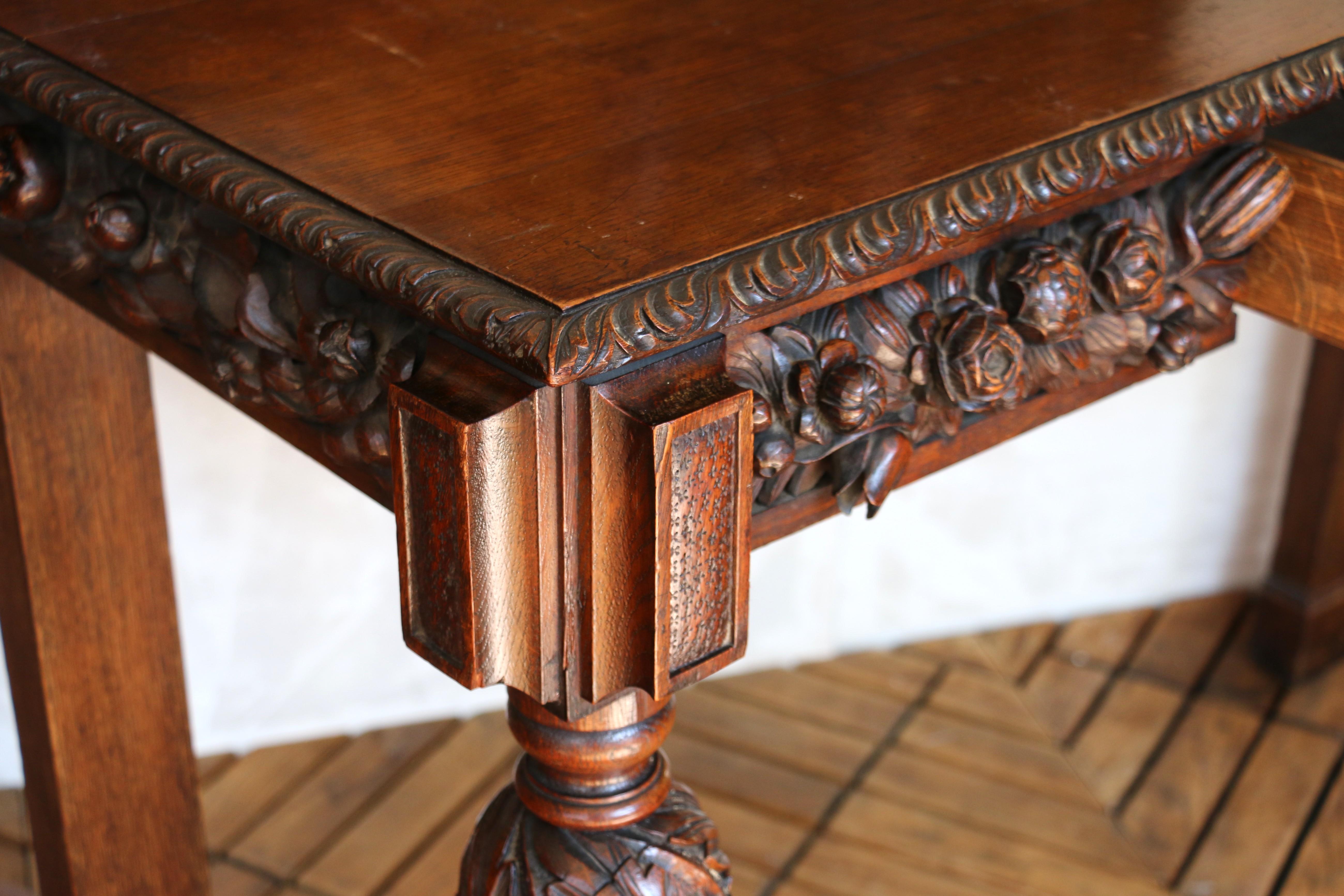 Antique French Solid Oak Console Table, Circa Early 20th Century en vente 1