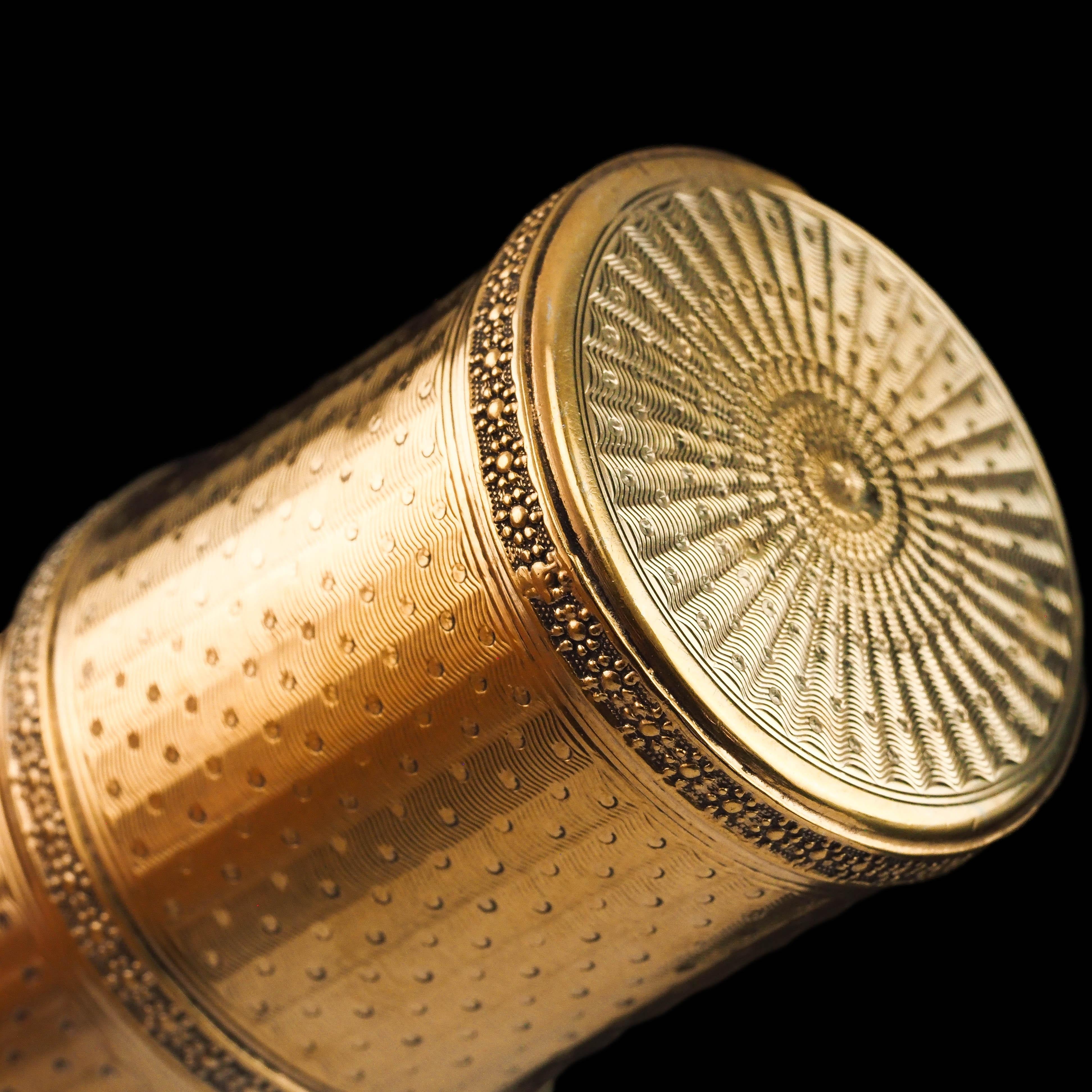 Antique French Solid Silver Gilt Box Cylindrical Etui, Engine Turned Guilloche D For Sale 12
