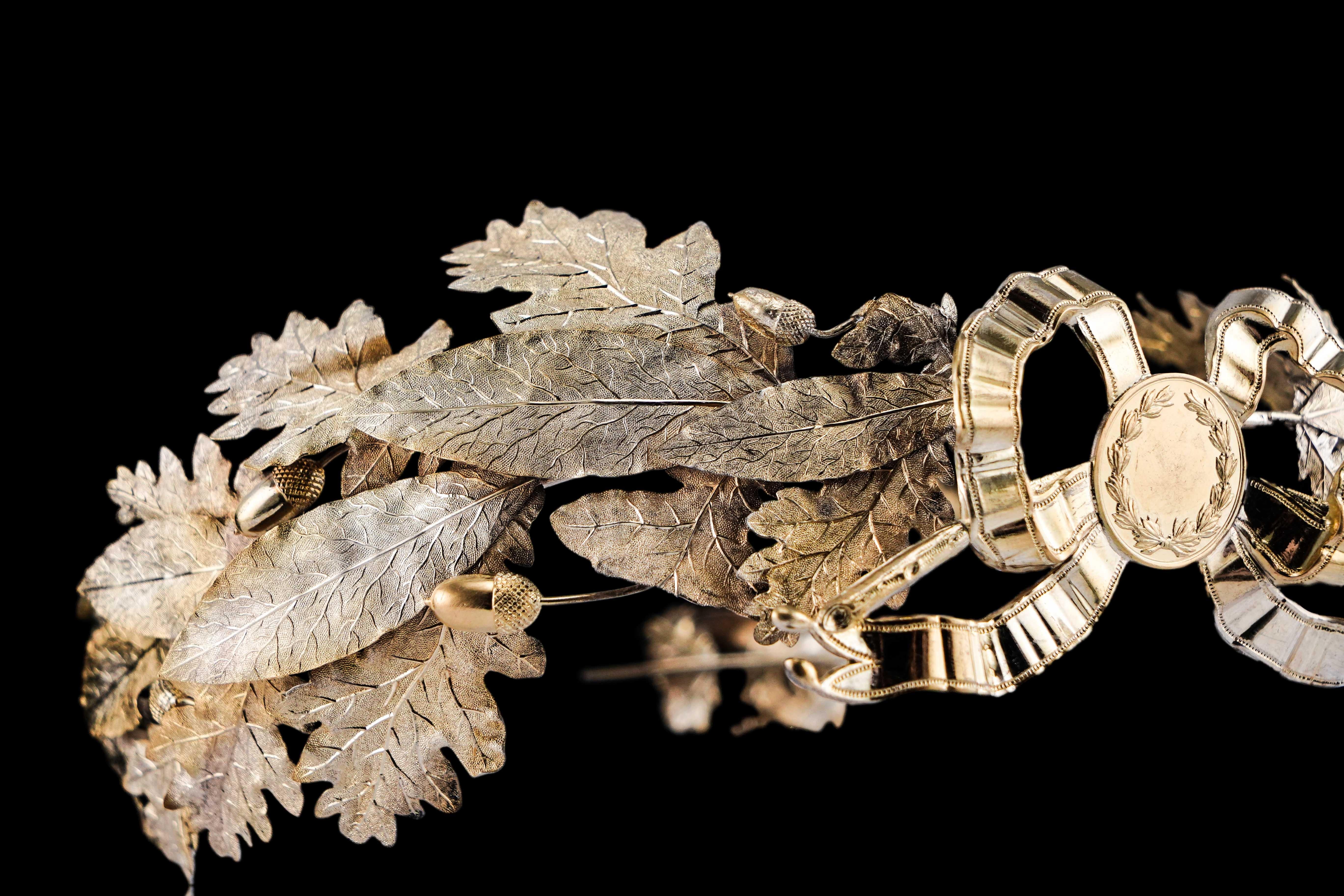 Antique French Solid Silver Gilt Crown Foliate Wreath Laurel/Acorn Leaves 19th c. in vendita 9
