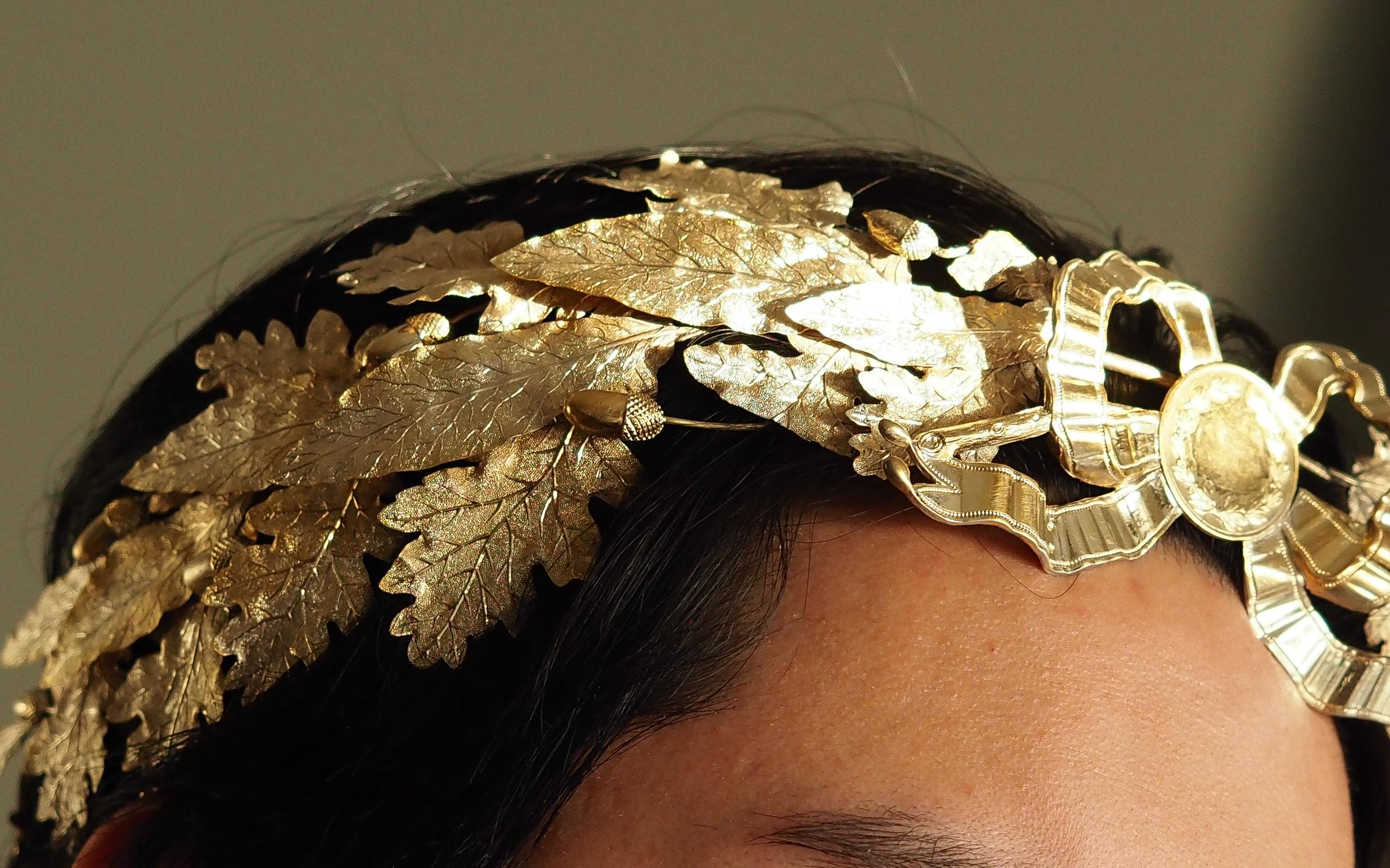 Antique French Solid Silver Gilt Crown Foliate Wreath Laurel/Acorn Leaves 19th c. in vendita 3