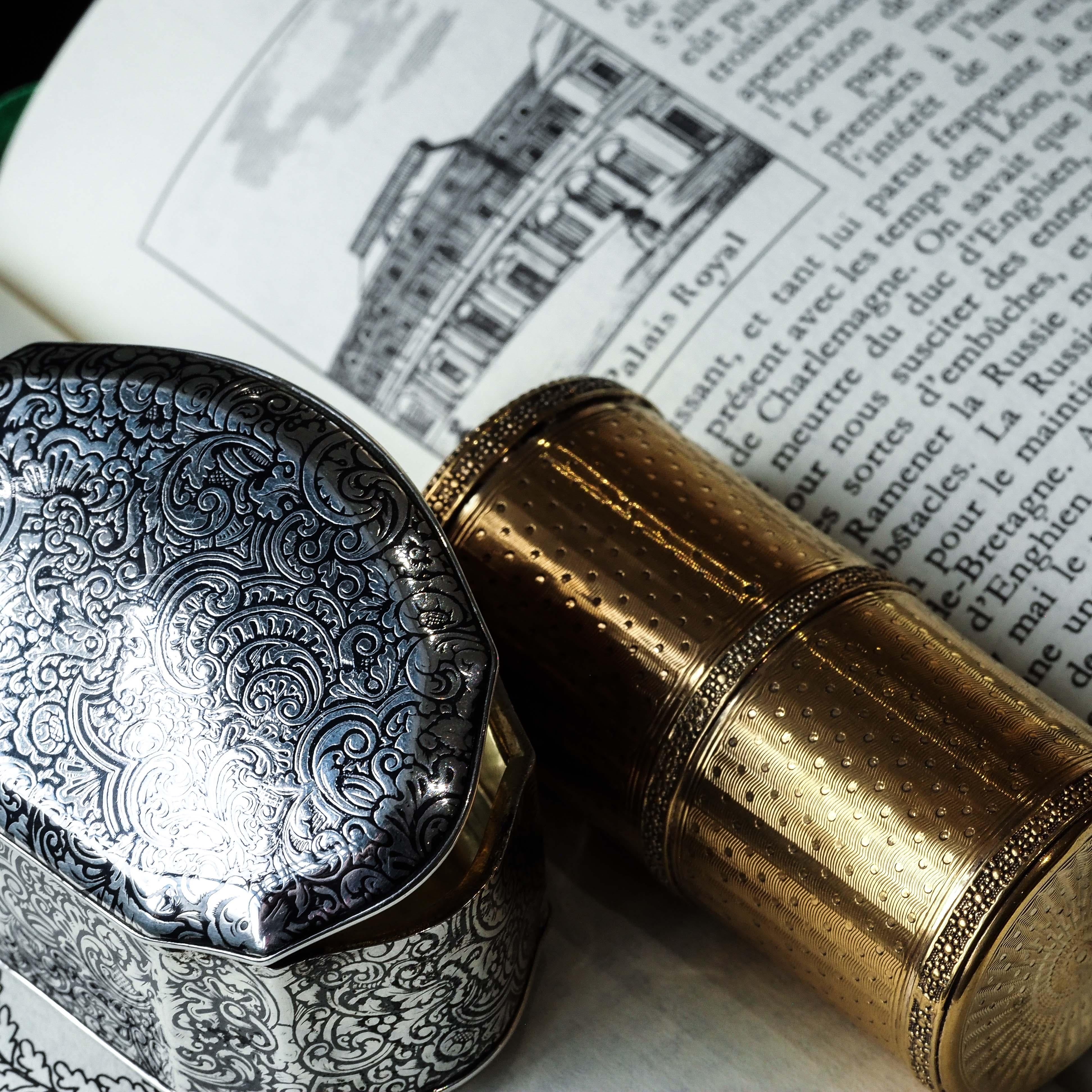 Antique French Solid Silver Niello Table Snuff Box - c.1880 In Good Condition For Sale In London, GB