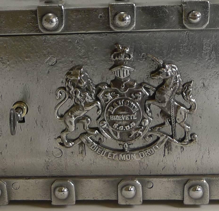 Antique French Stagecoach Safe by Bauche, circa 1870 In Excellent Condition In Bath, GB