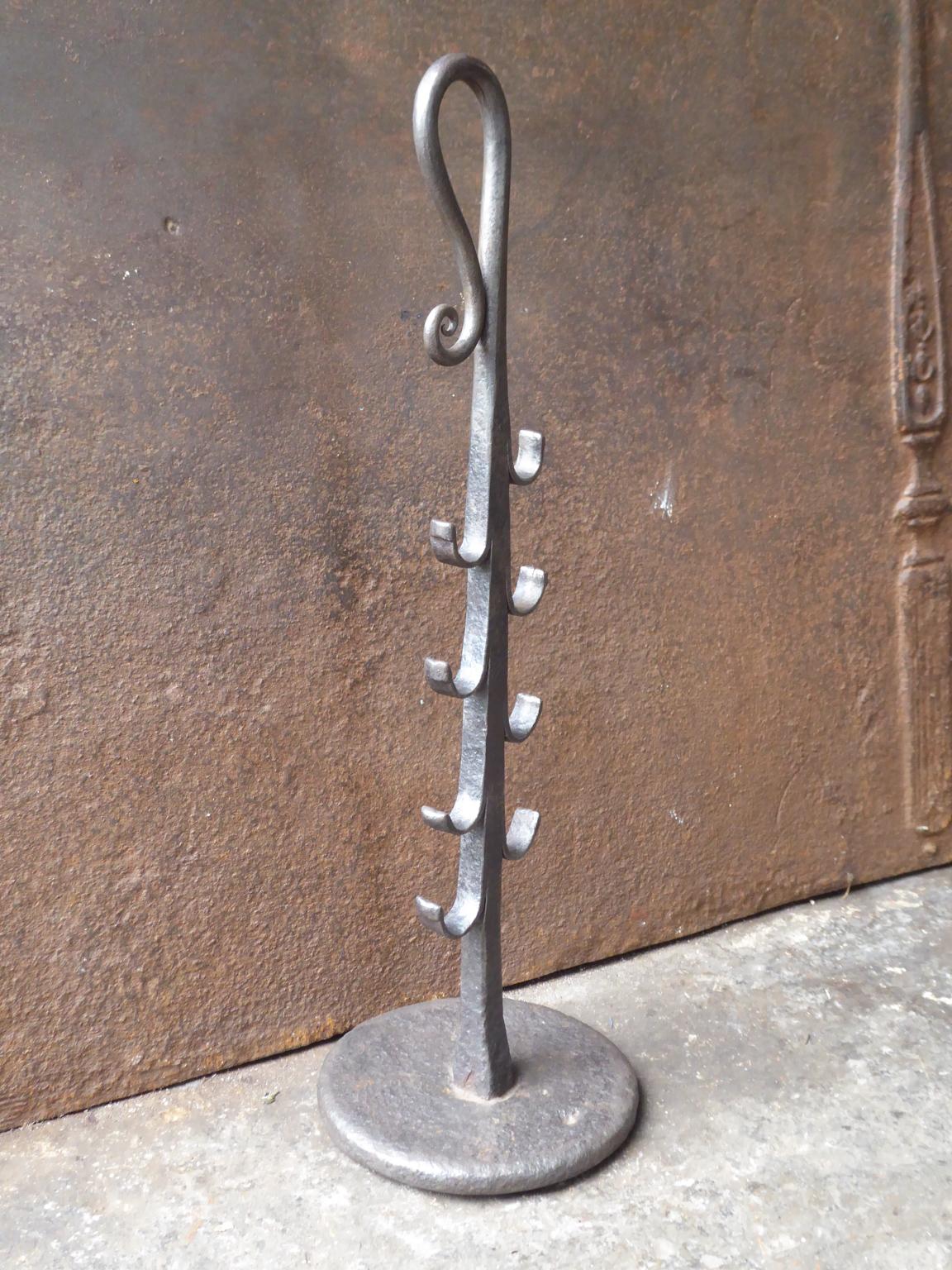 Antique French Stand for a Roasting Jack, 18th Century For Sale 3