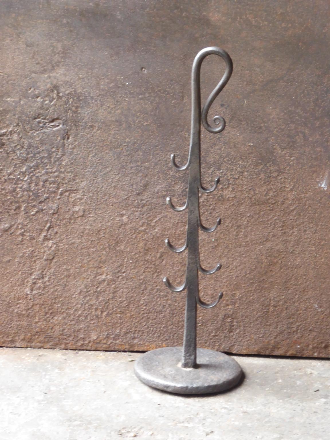 18th century French Louis XV period stand for a roasting jack. The stand is hand forged and made of wrought iron with a cast iron base. The condition is good.







 