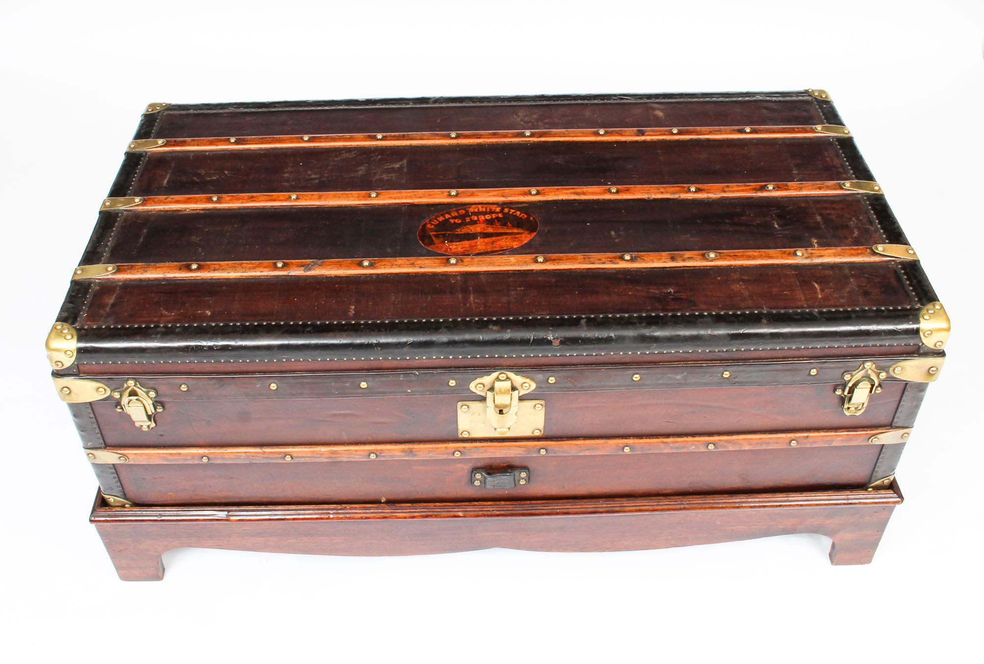 Antique French Steamer Trunk / Coffee Table by Au Départ, 19th Century 13