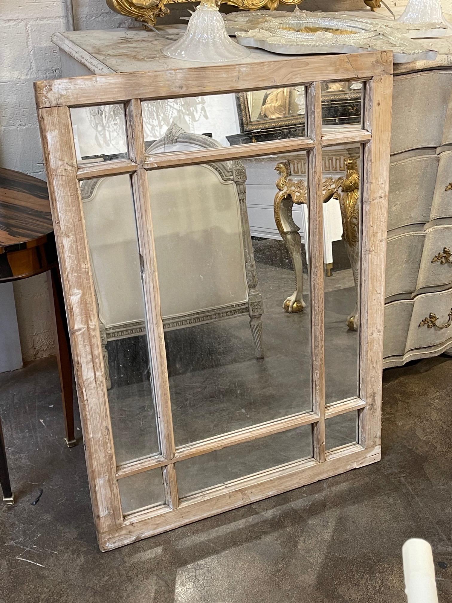 Français Anciennes miroirs français à panneaux en pin rayé et gesso en vente